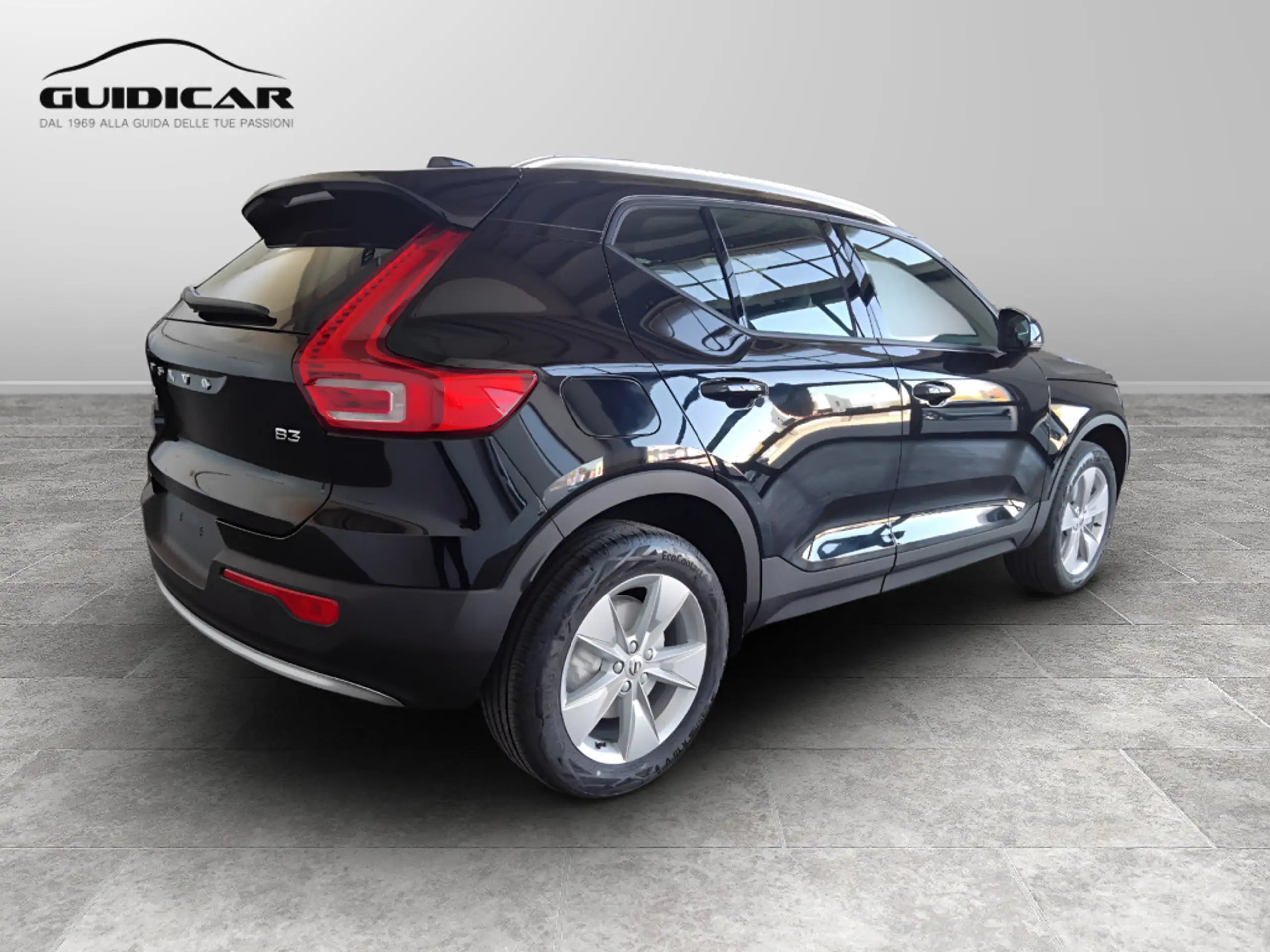 Volvo - XC40