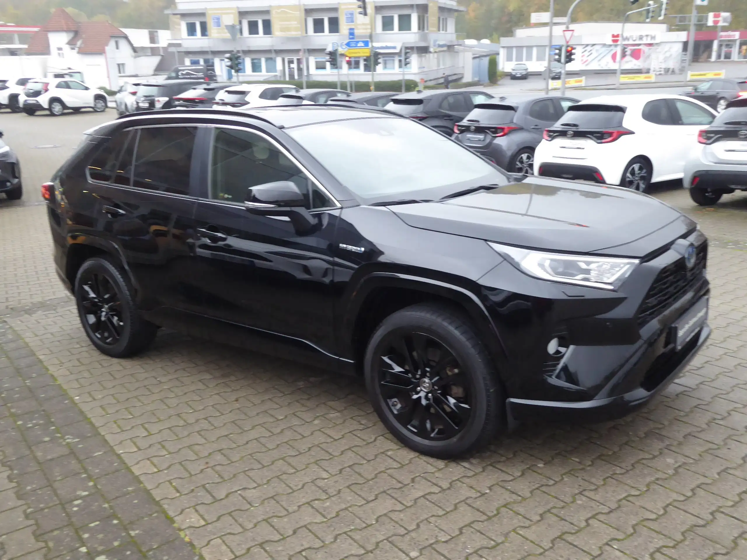 Toyota - RAV 4