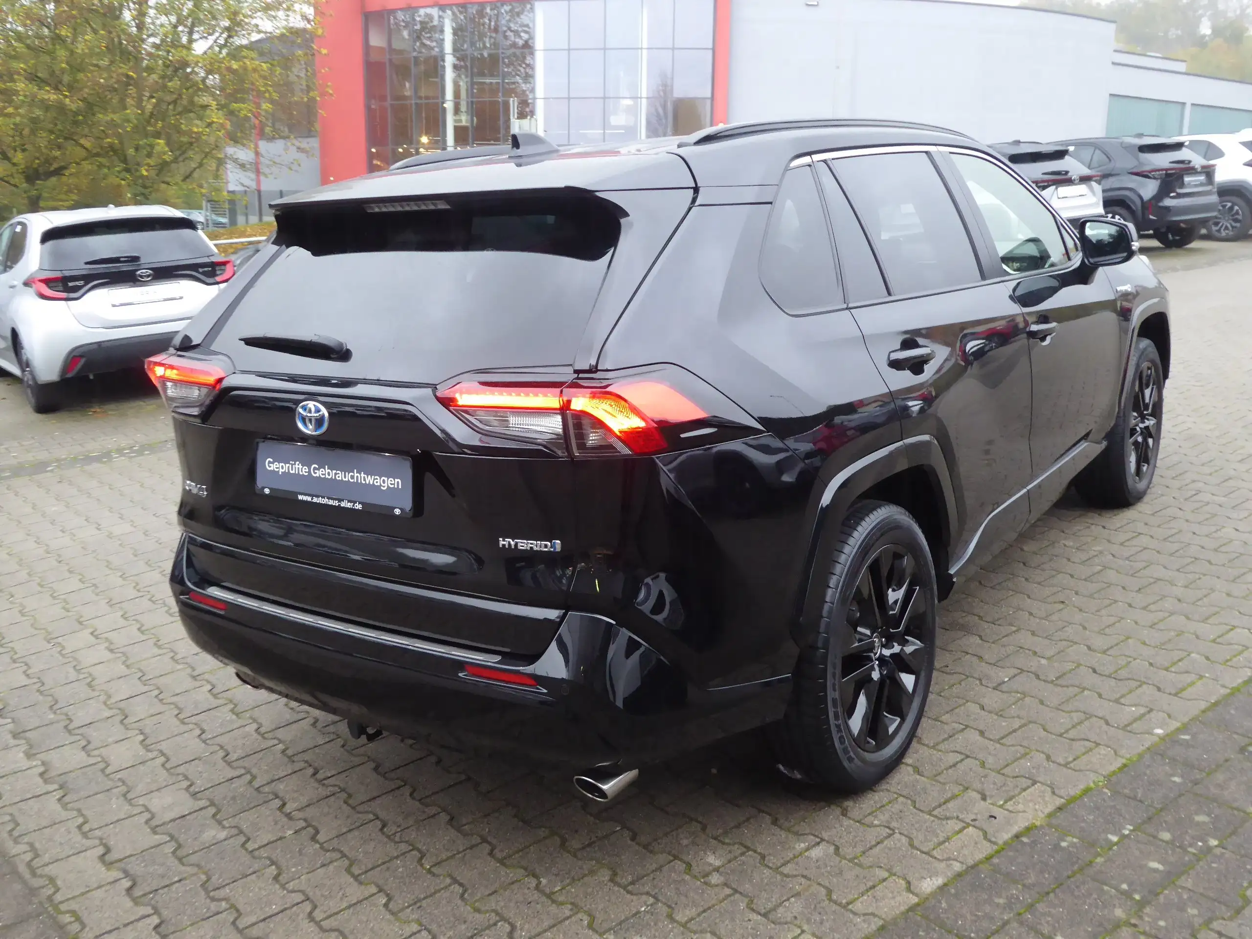 Toyota - RAV 4