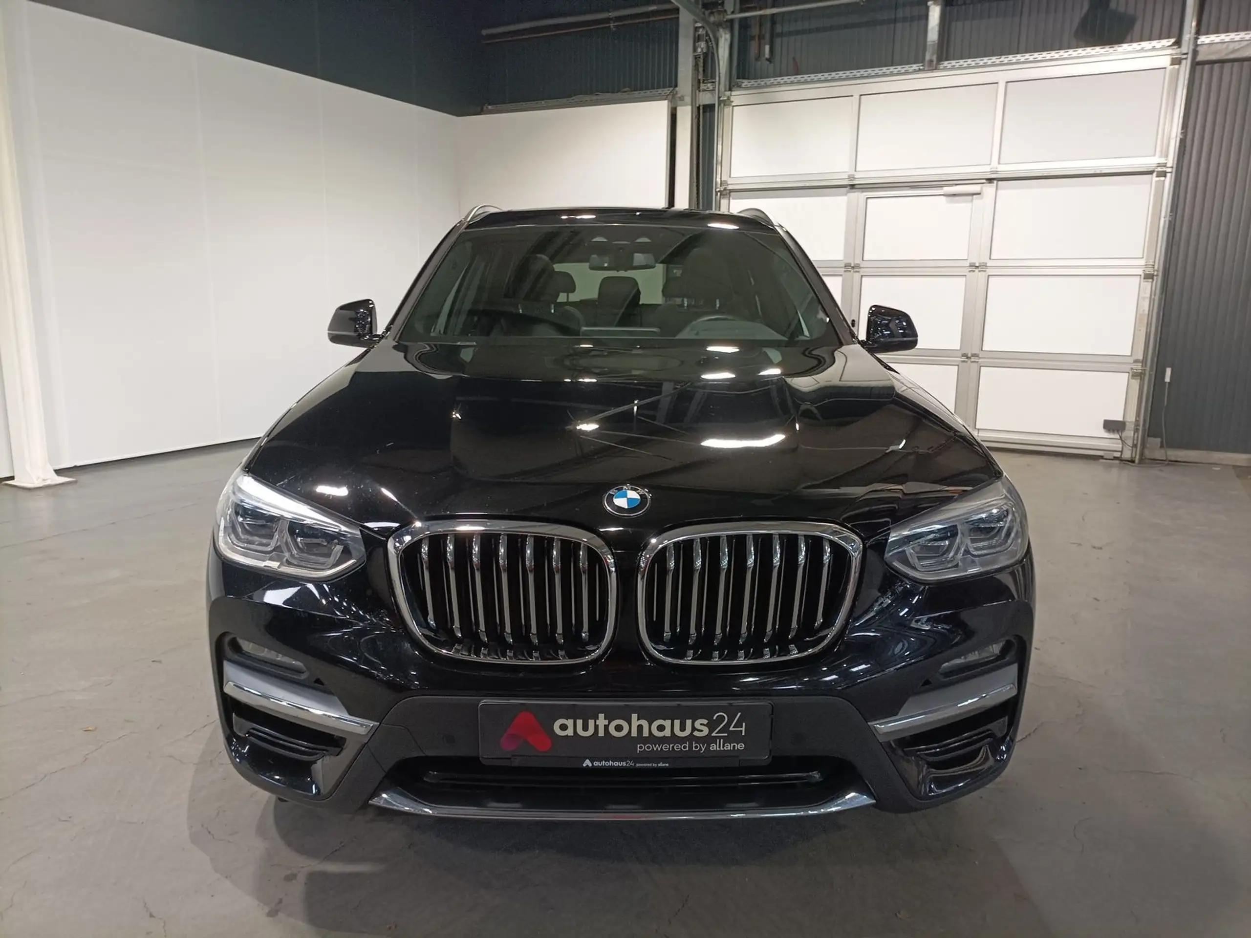 BMW - X3