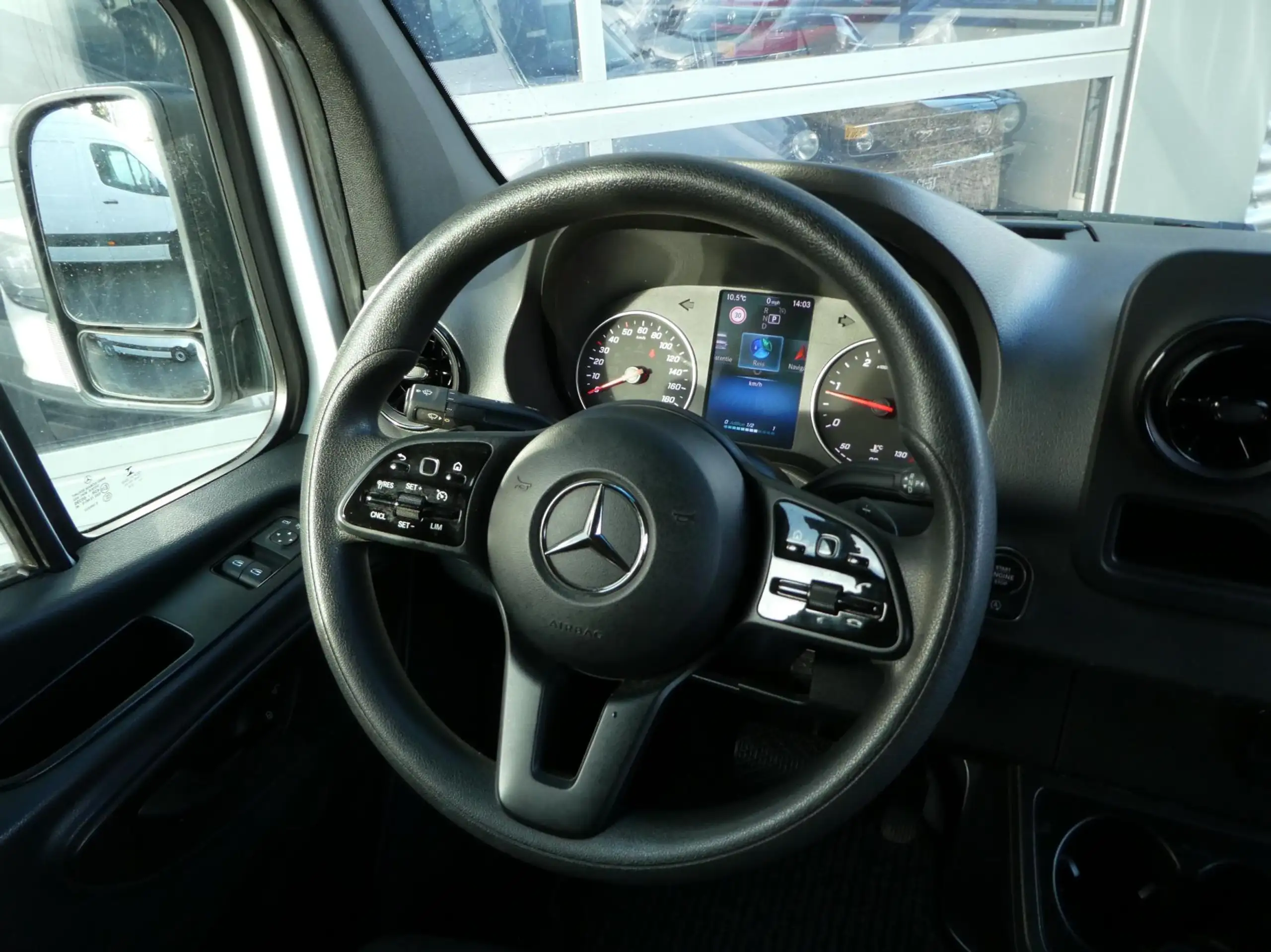 Mercedes-Benz - Sprinter