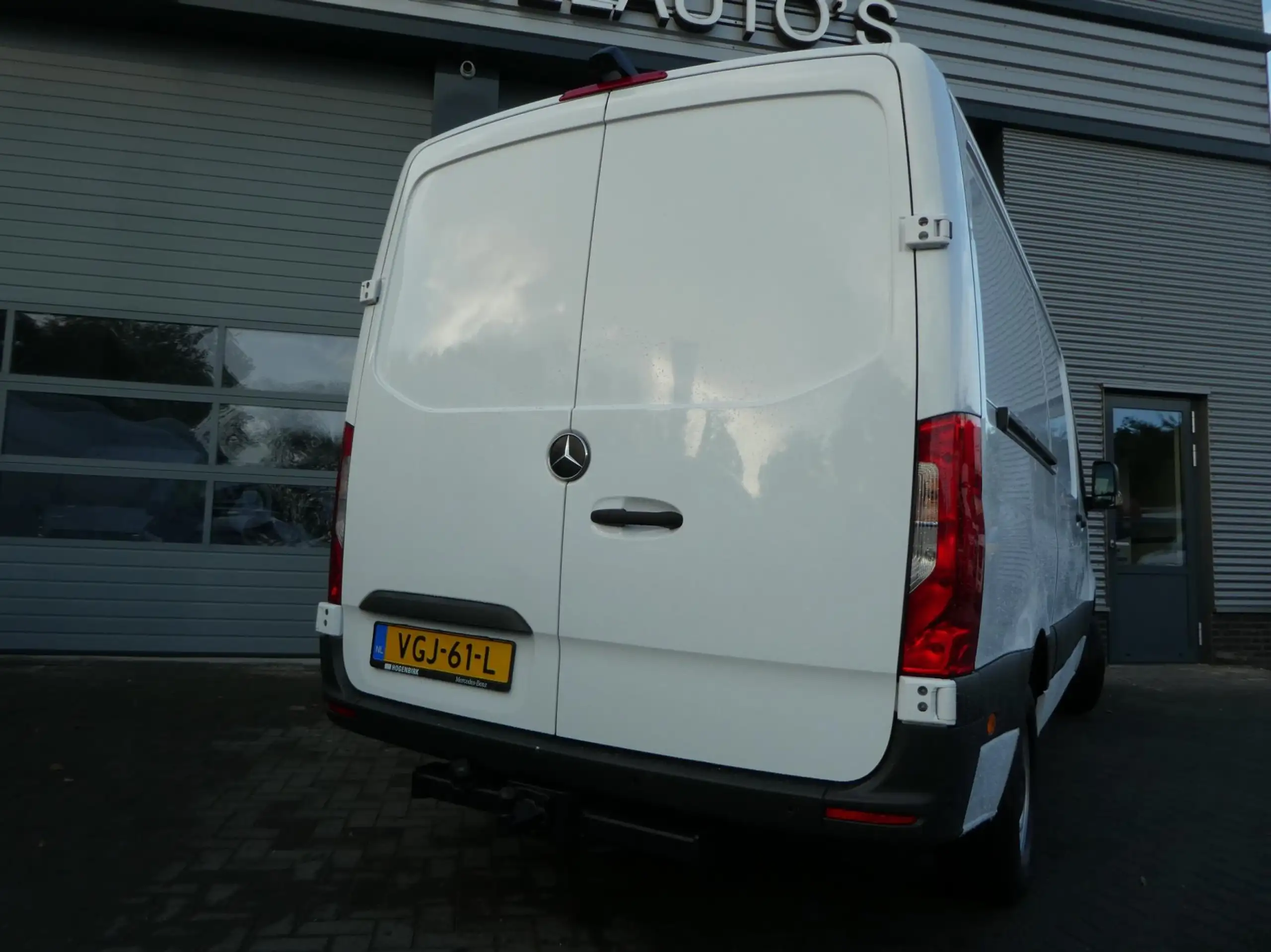 Mercedes-Benz - Sprinter