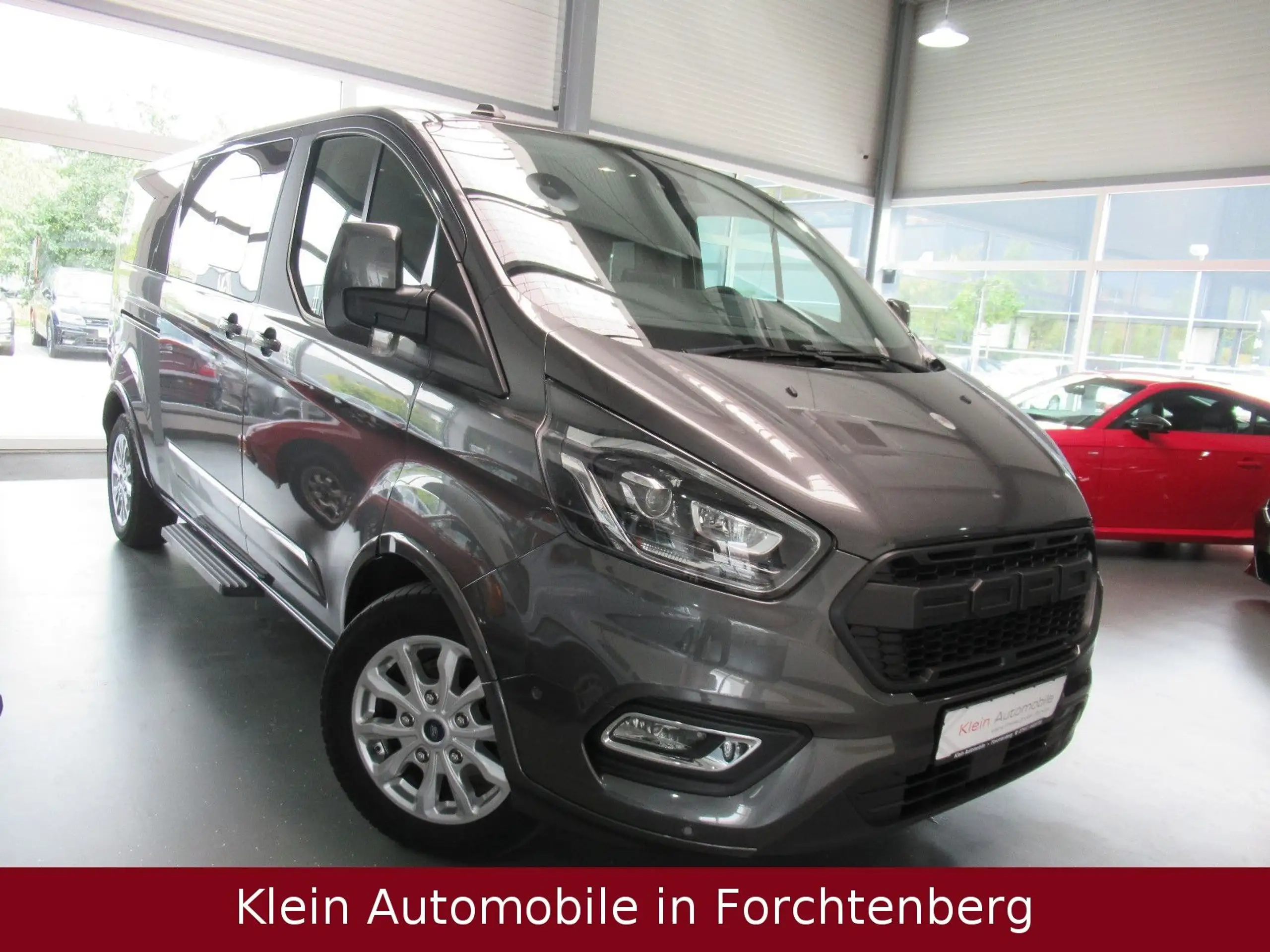 Ford - Tourneo Custom