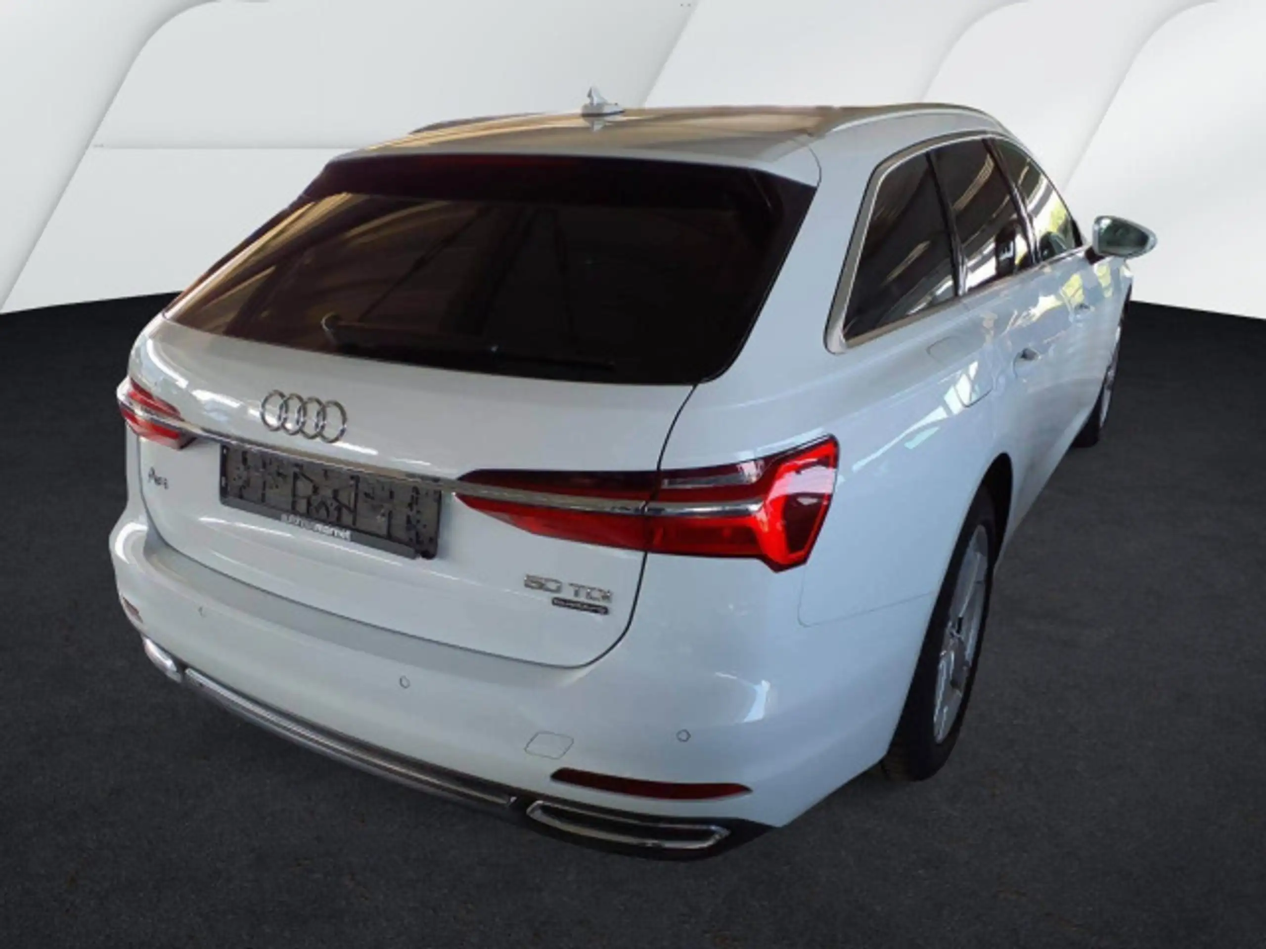 Audi - A6