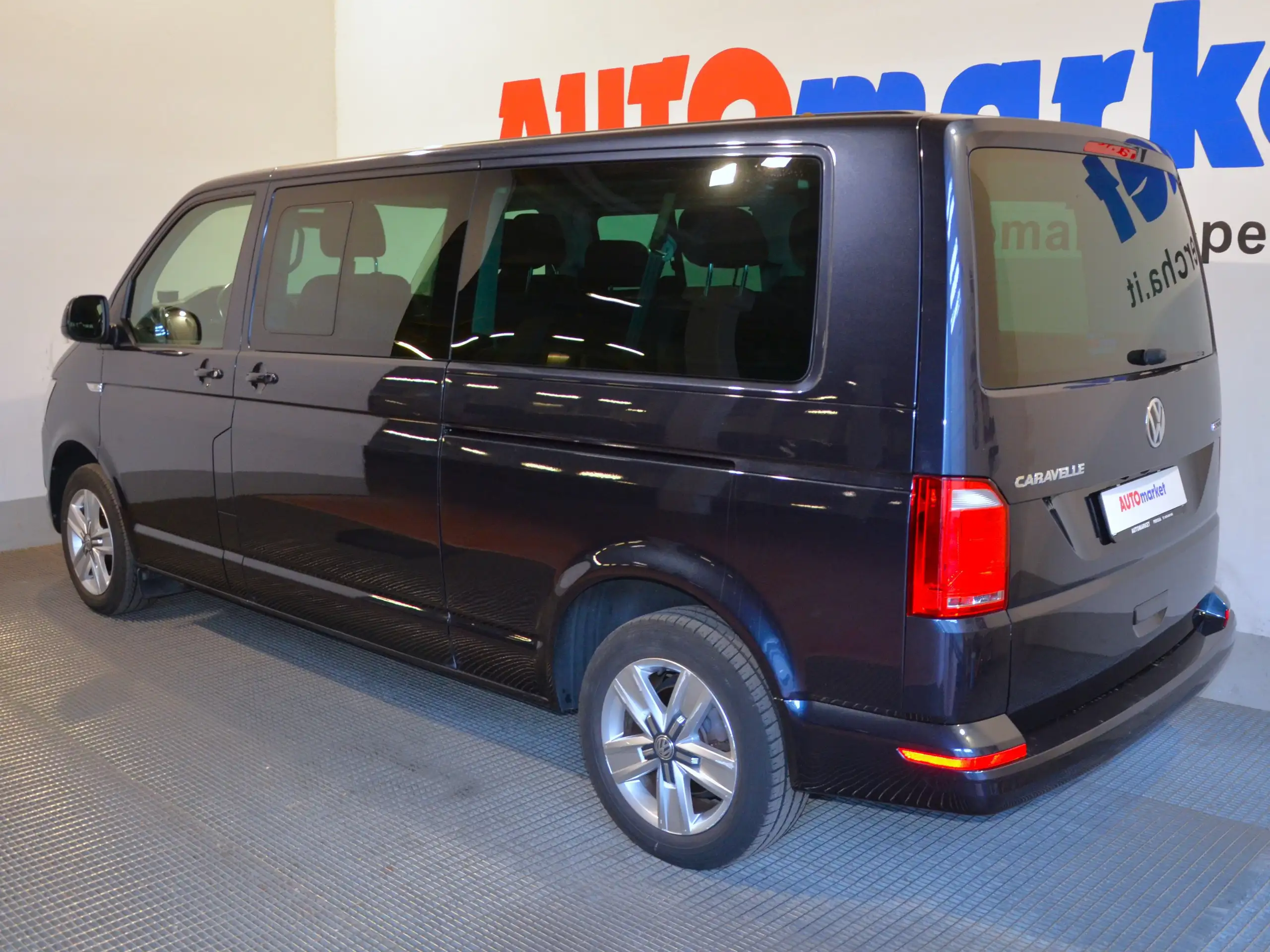 Volkswagen - T6 Caravelle