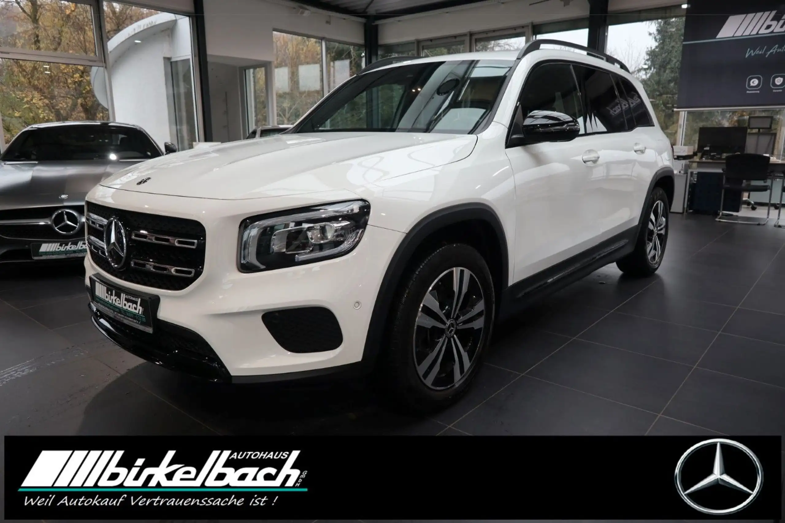 Mercedes-Benz GLB 250 2020