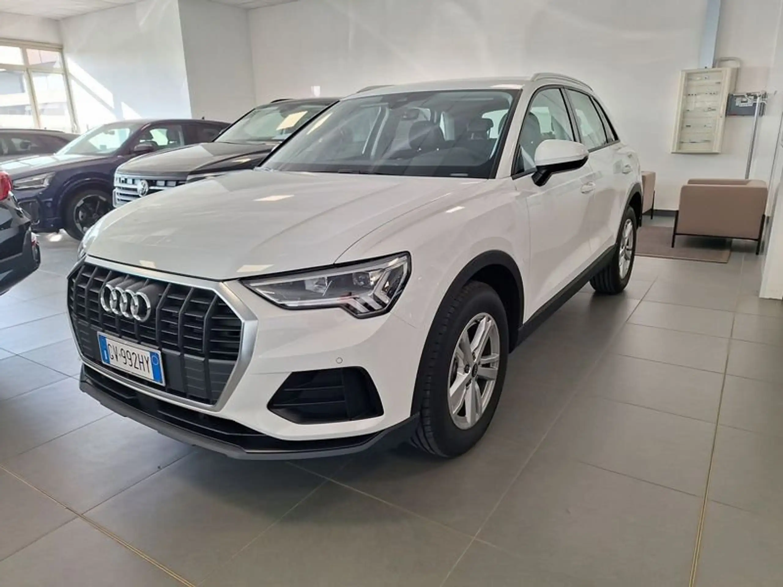 Audi - Q3