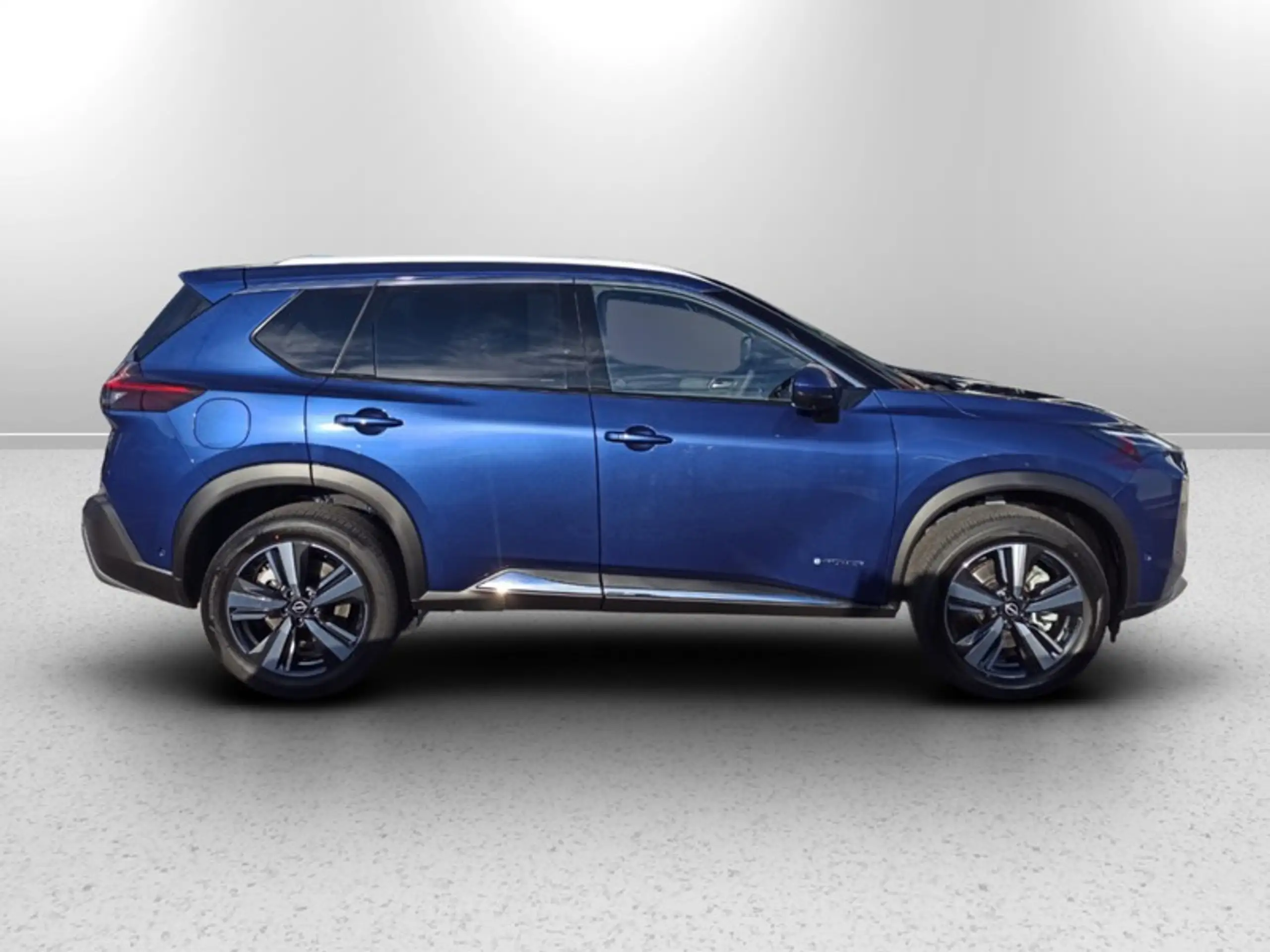 Nissan - X-Trail