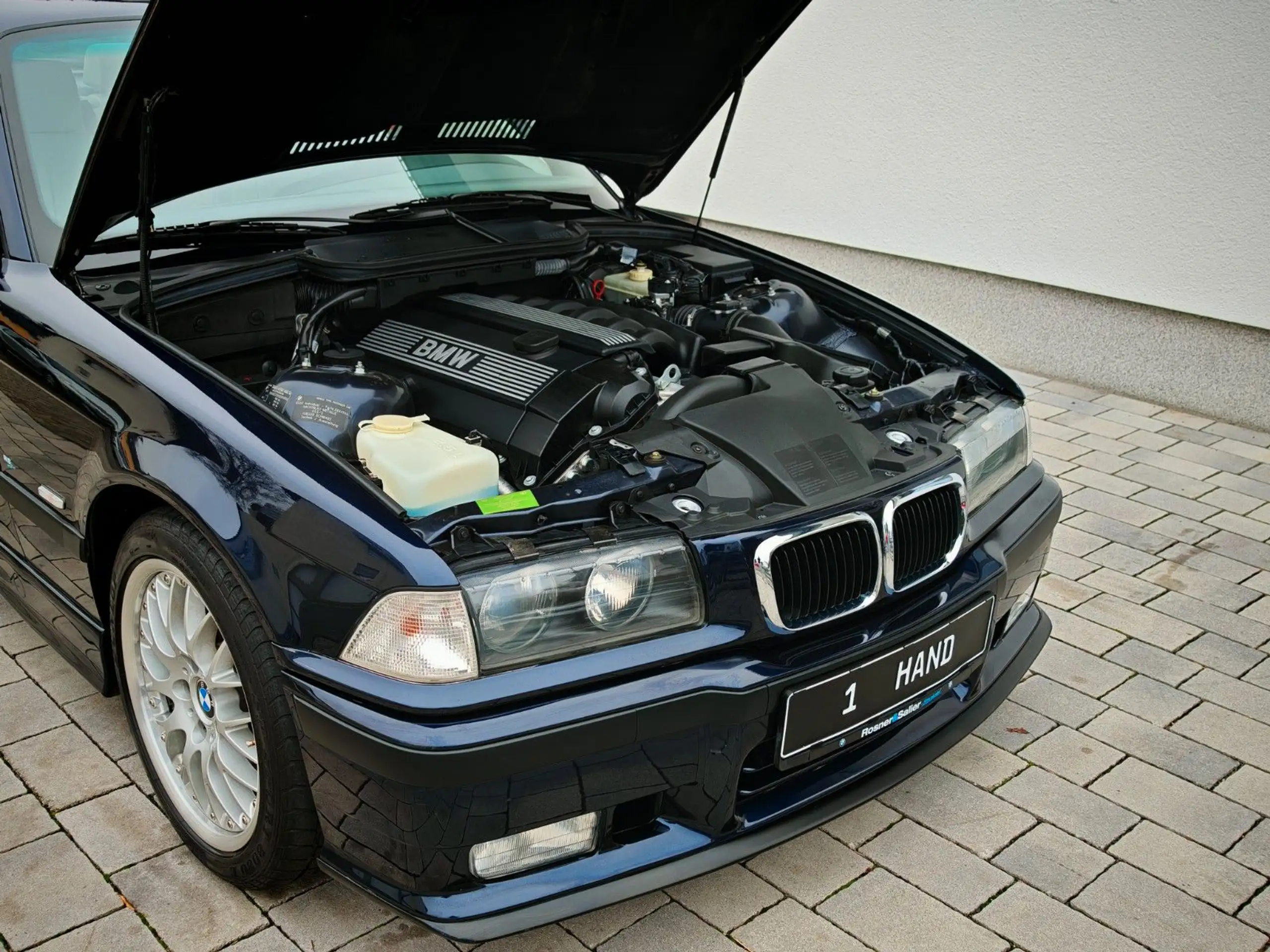 BMW - 328