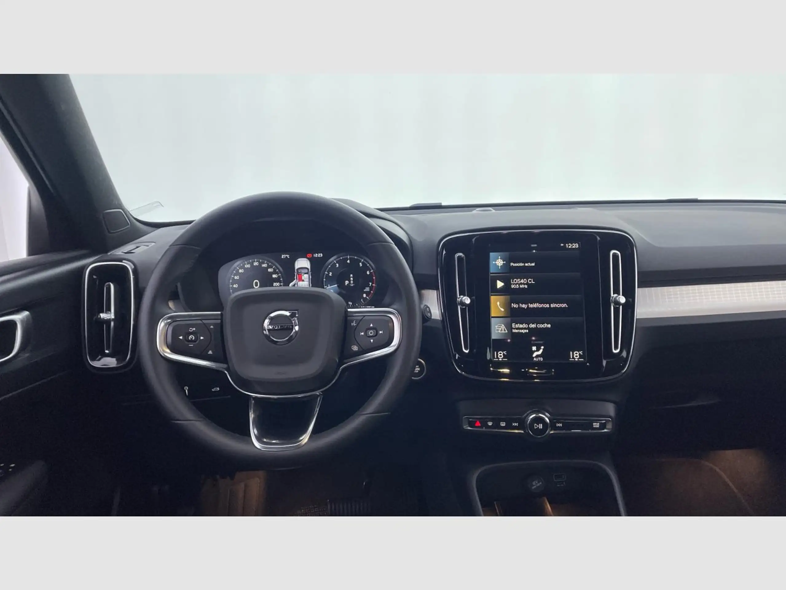 Volvo - XC40