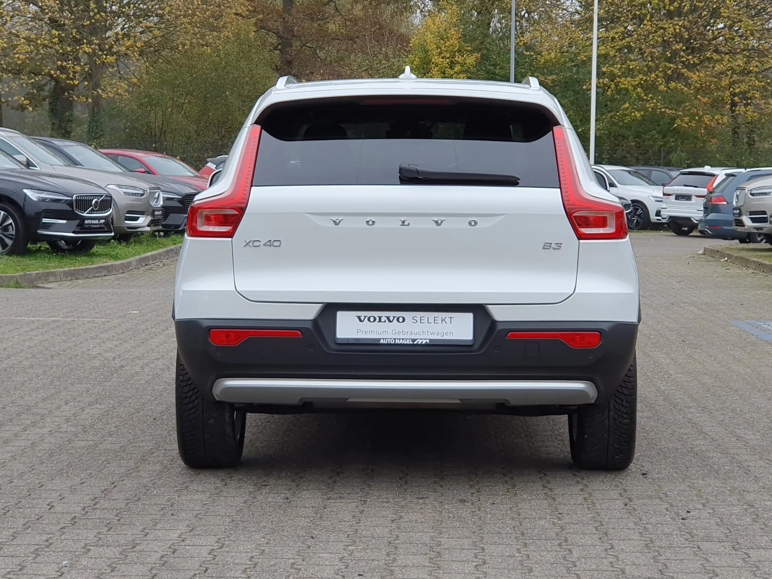 Volvo - XC40