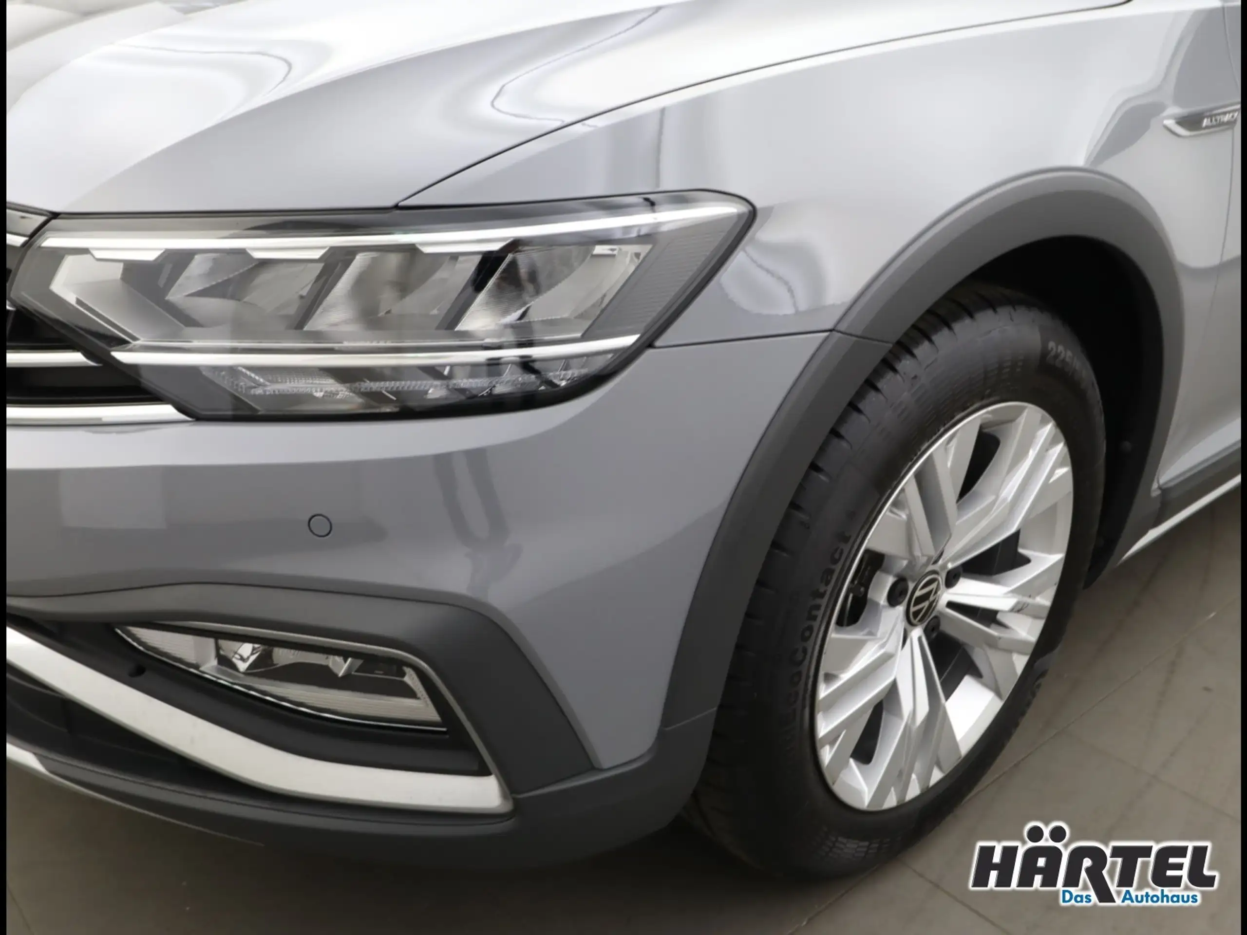 Volkswagen - Passat Alltrack