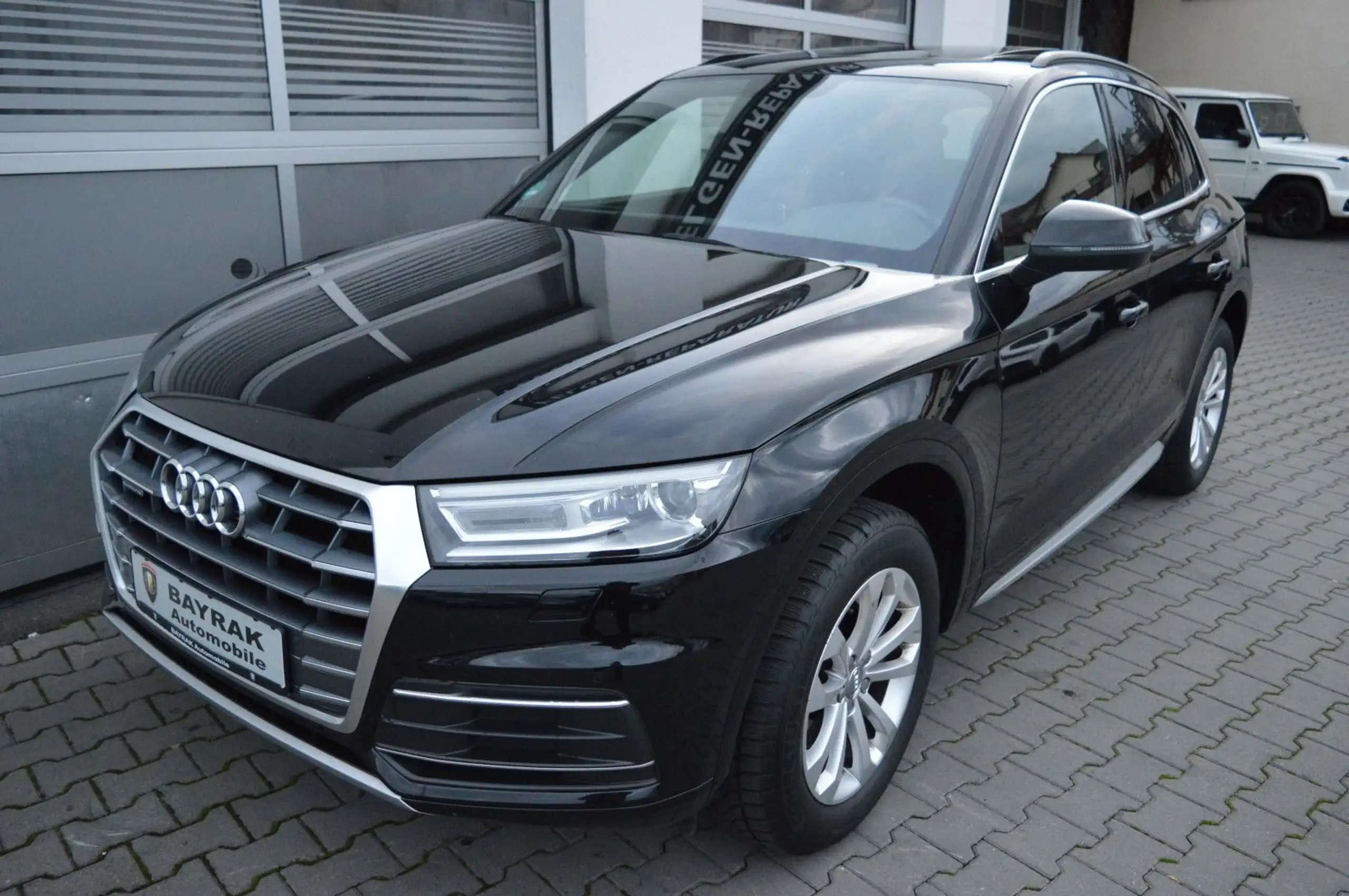 Audi - Q5