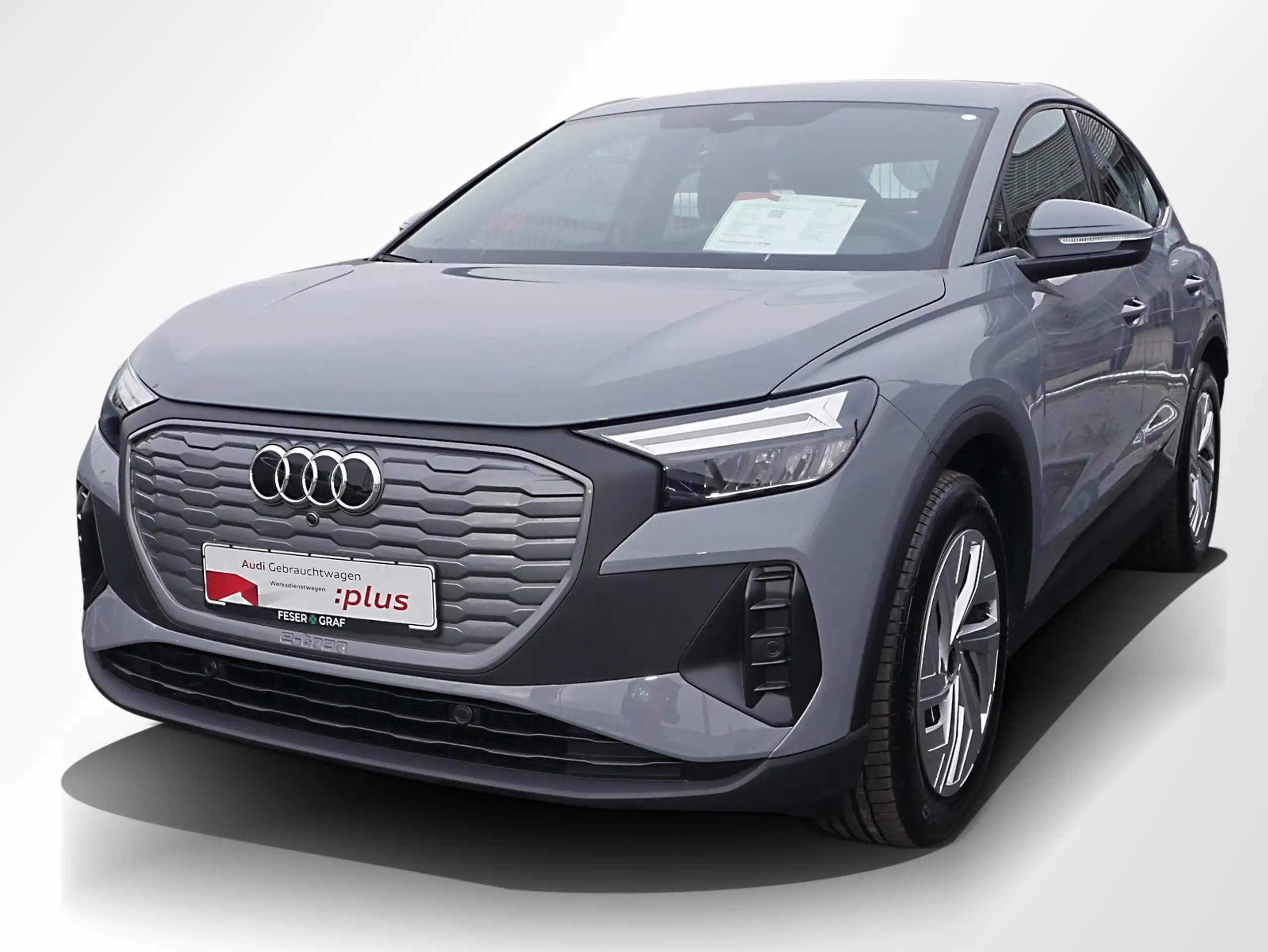 Audi - Q4 e-tron