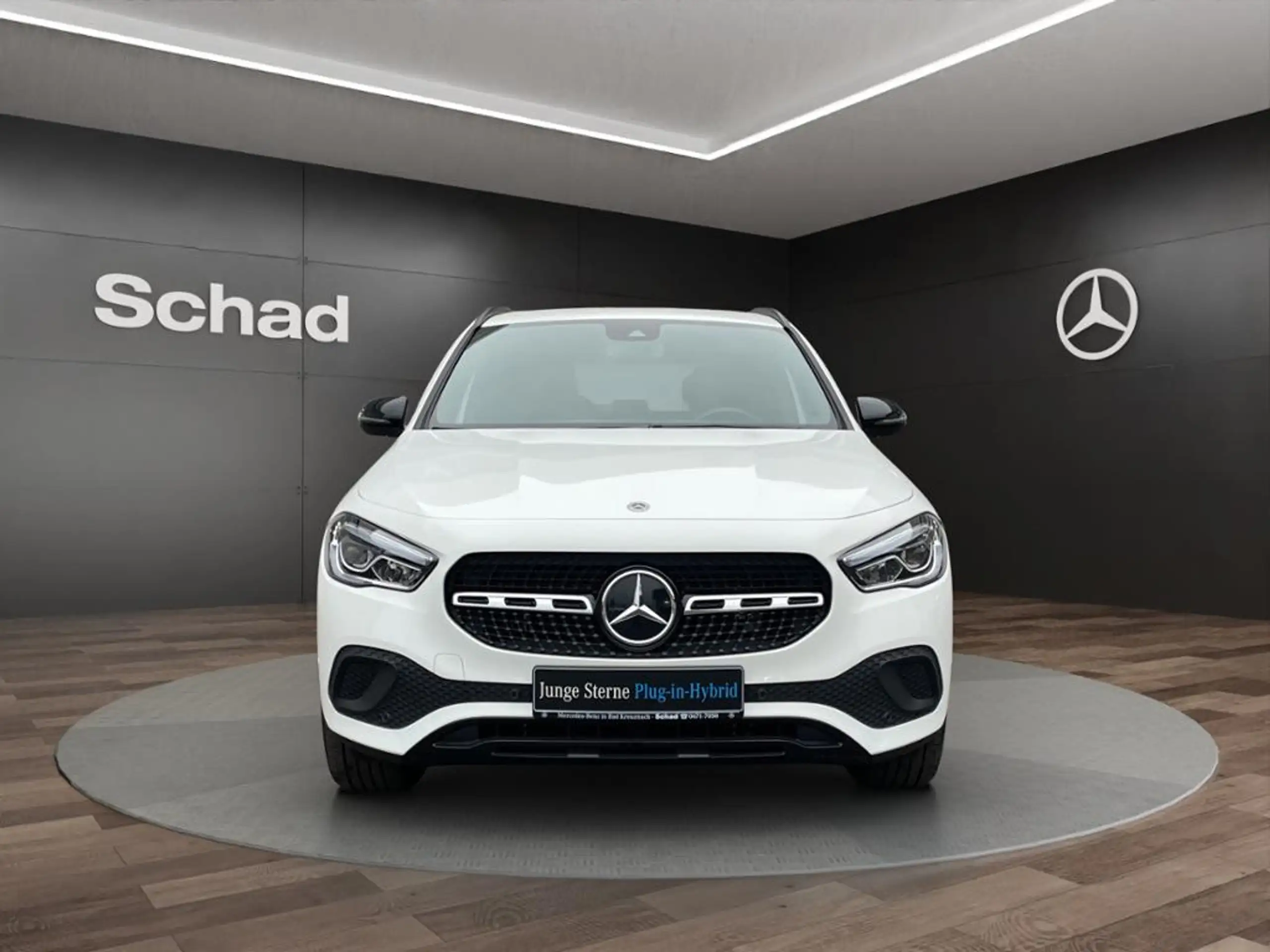 Mercedes-Benz - GLA 250