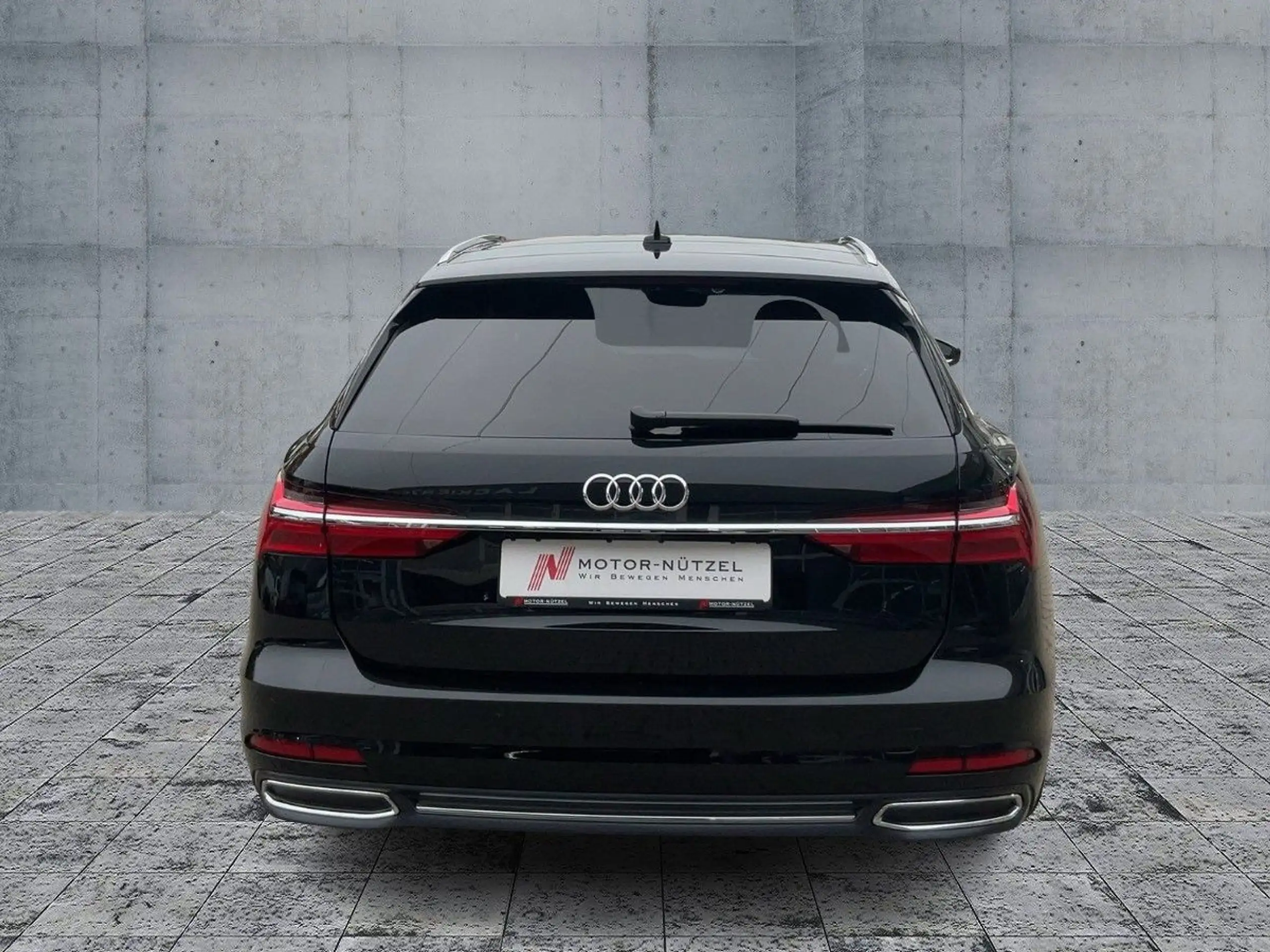 Audi - A6