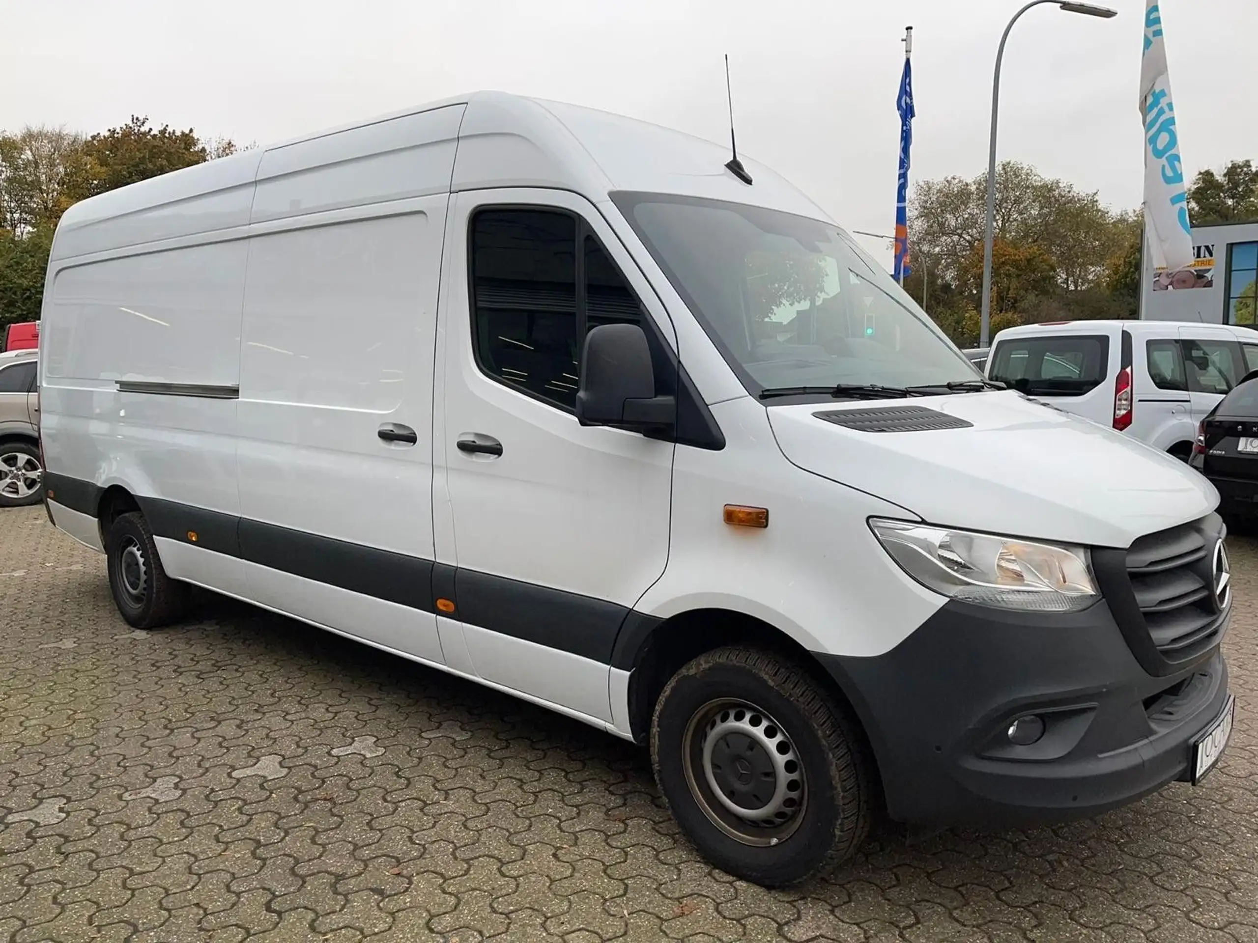 Mercedes-Benz - Sprinter