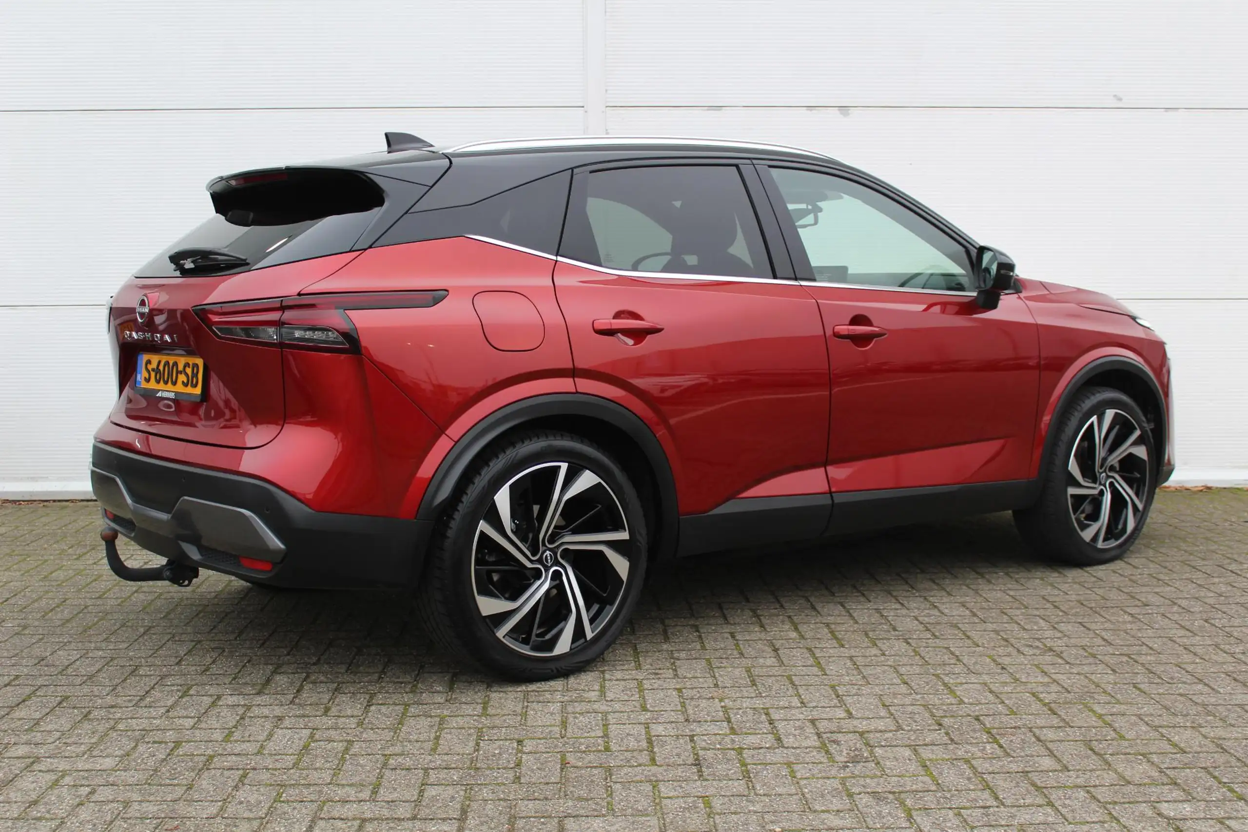 Nissan - Qashqai