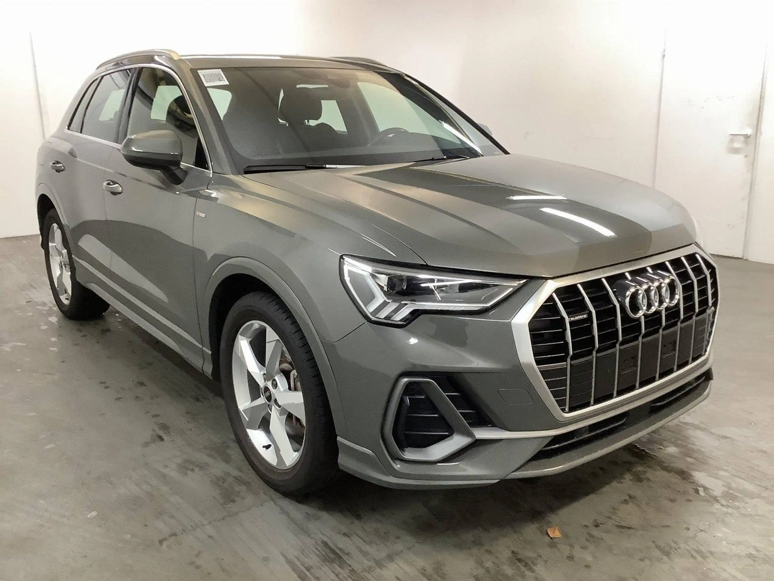 Audi - Q3