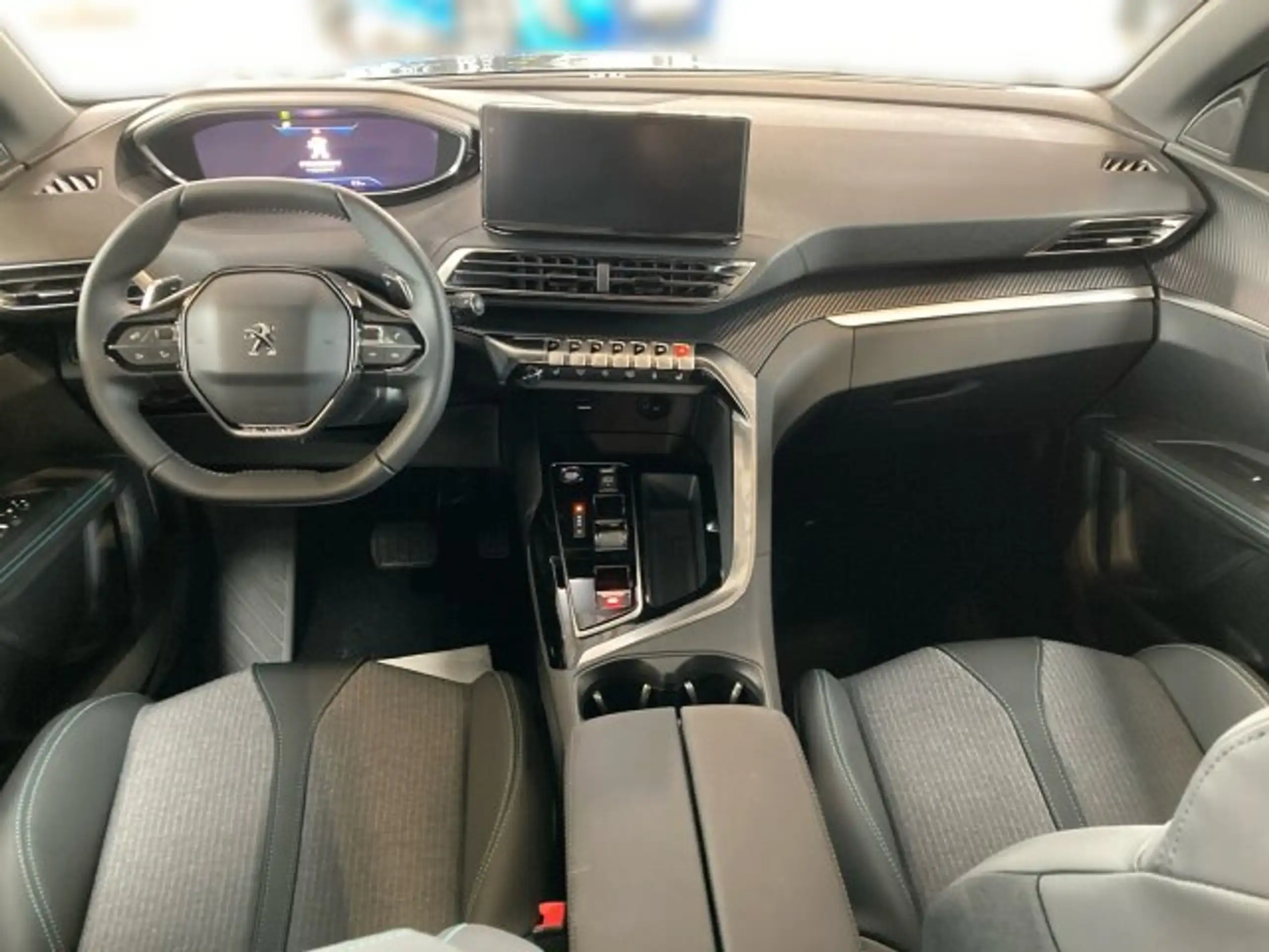 Peugeot - 5008