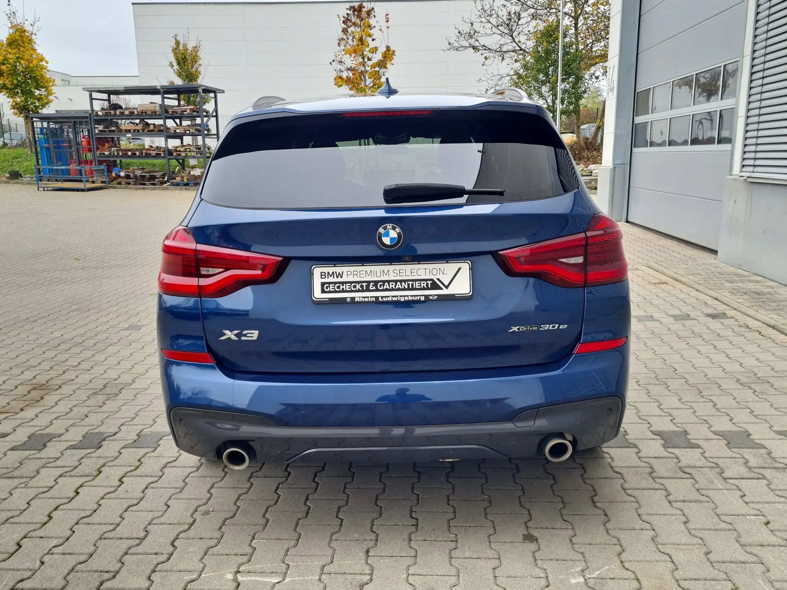 BMW - X3