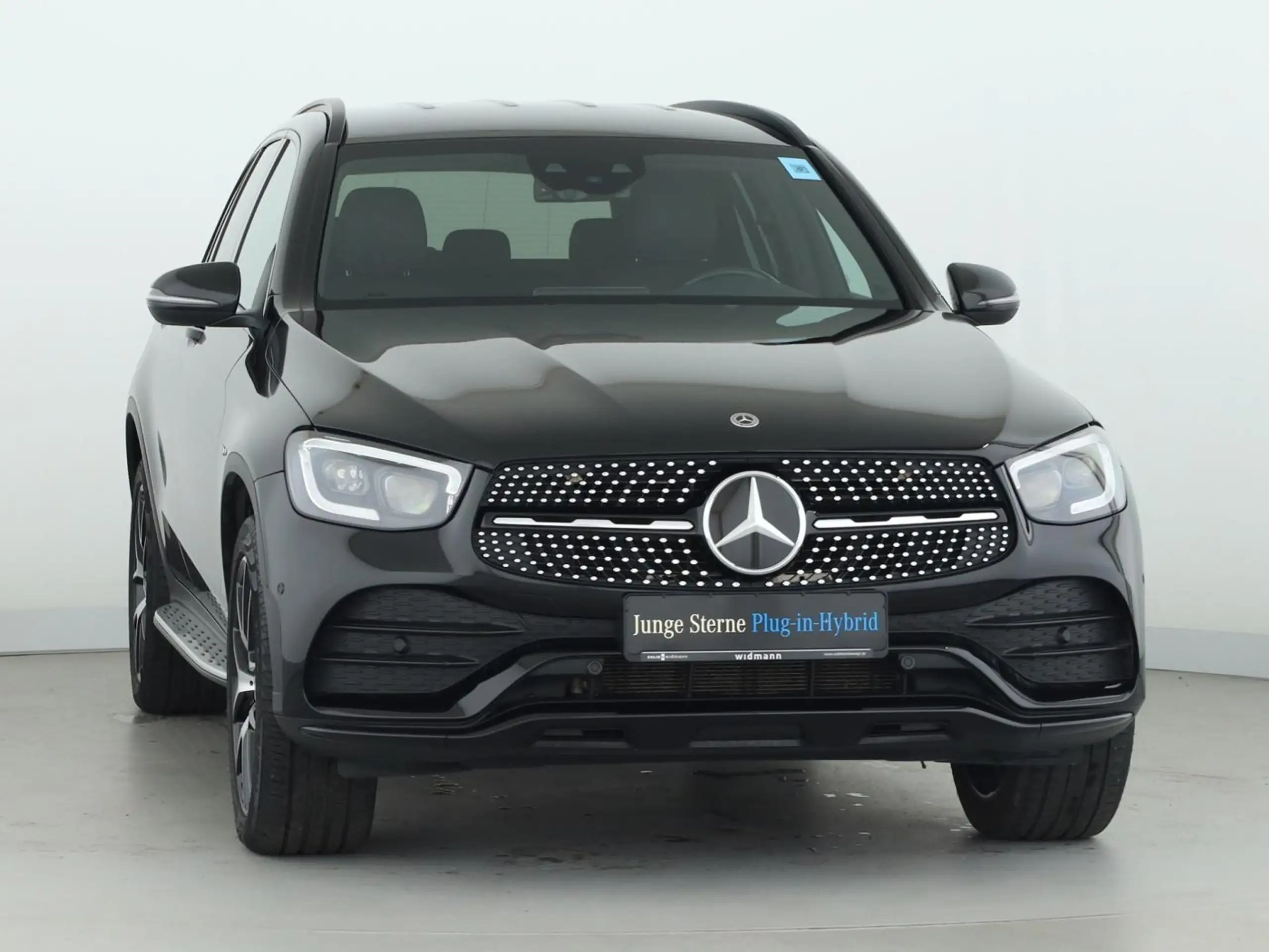 Mercedes-Benz - GLC 300