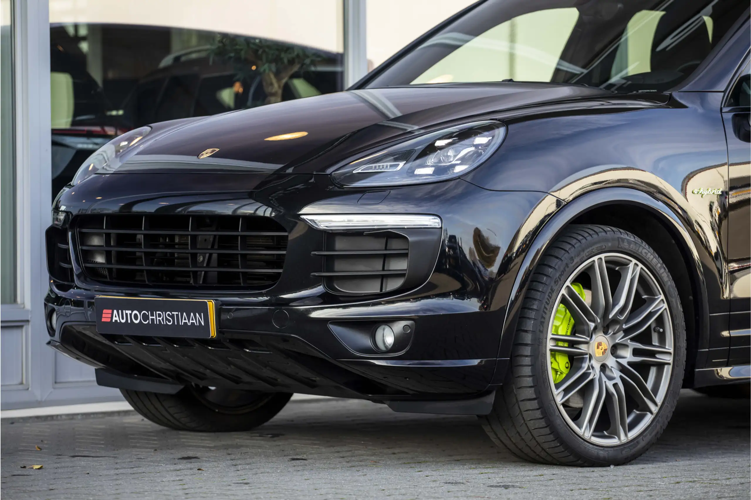 Porsche - Cayenne