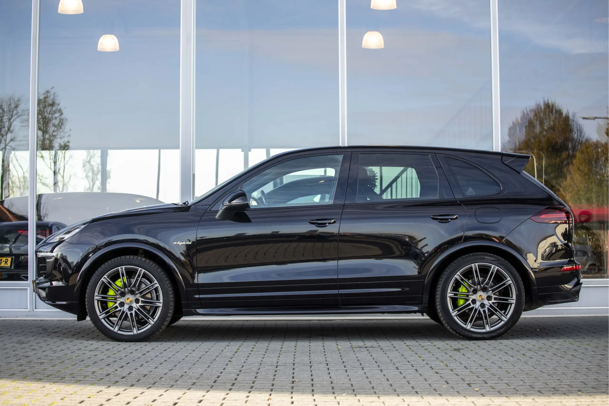 Porsche - Cayenne