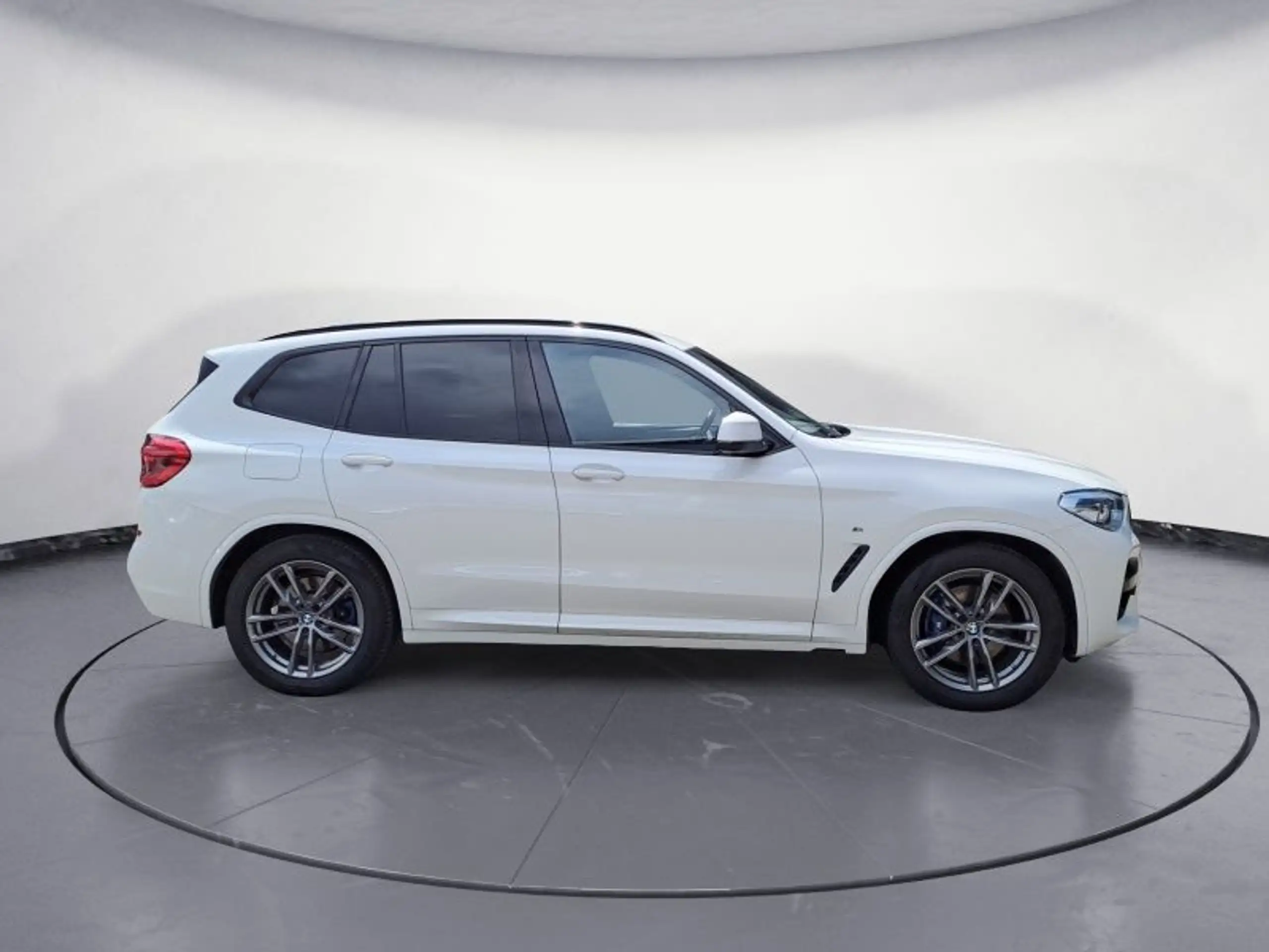 BMW - X3