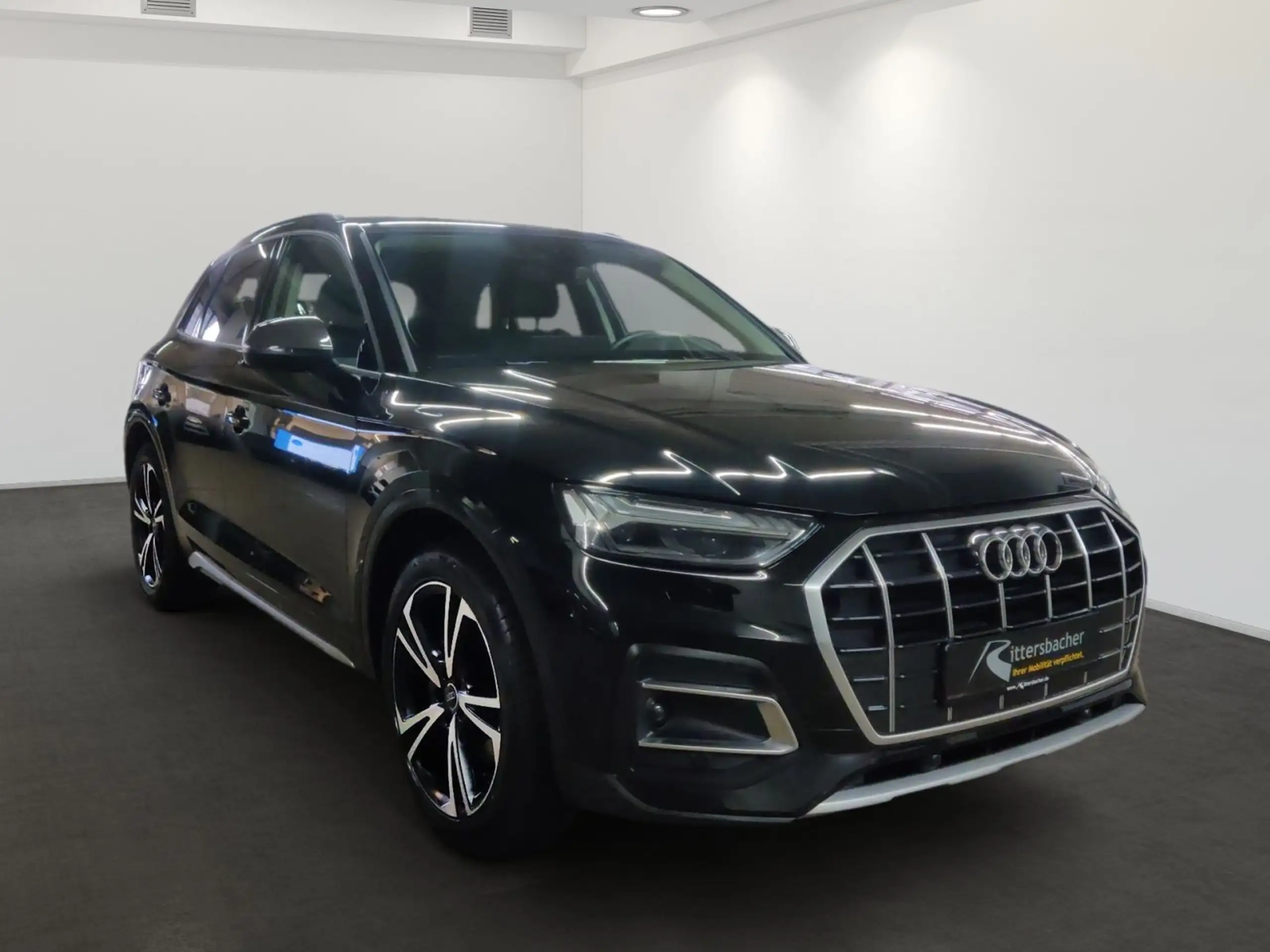 Audi - Q5