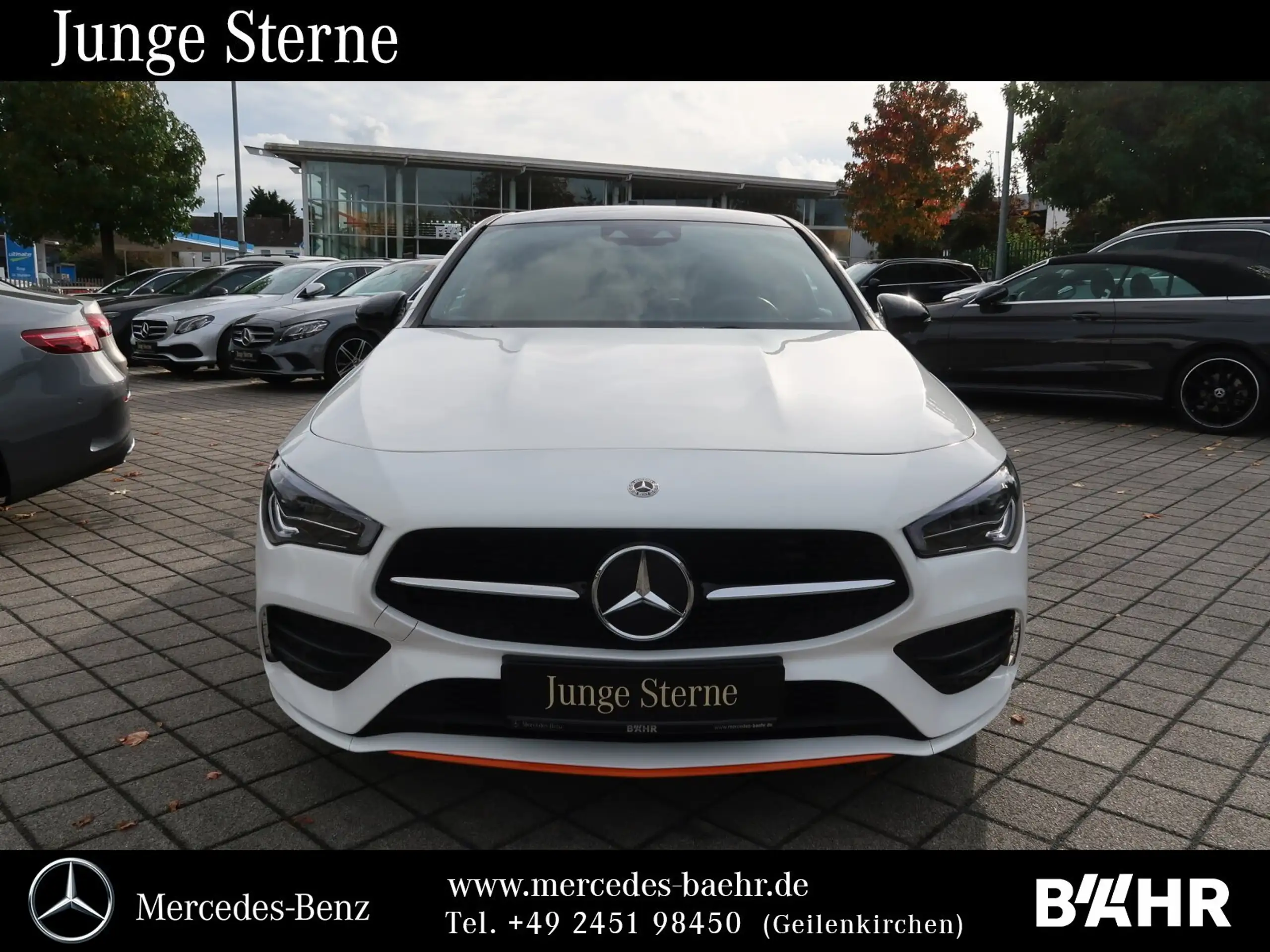 Mercedes-Benz - CLA 220