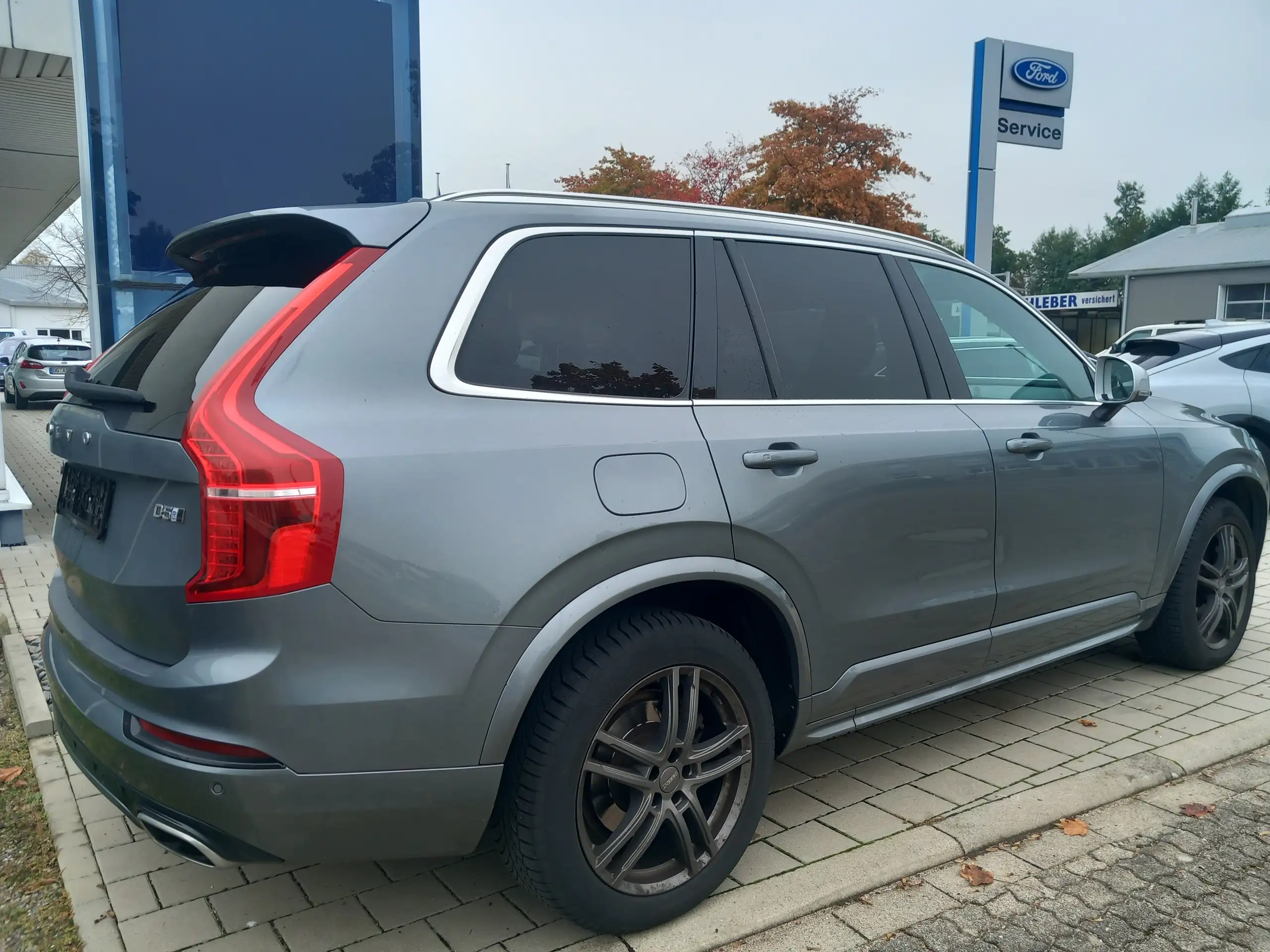 Volvo - XC90