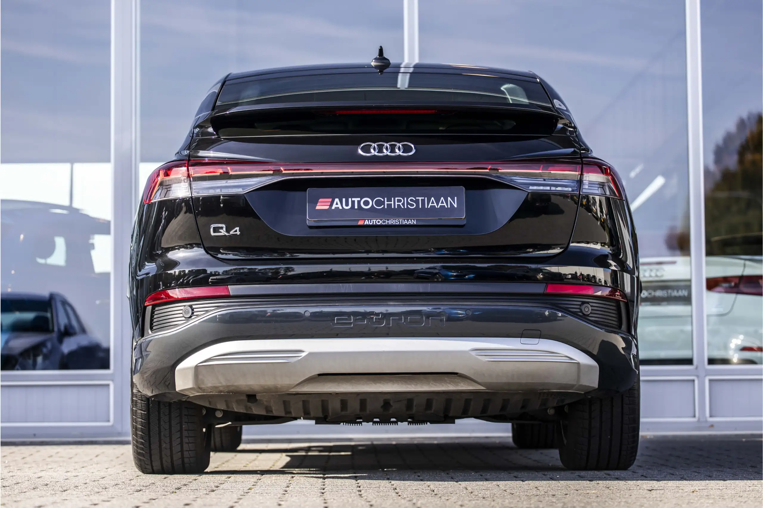 Audi - Q4 e-tron