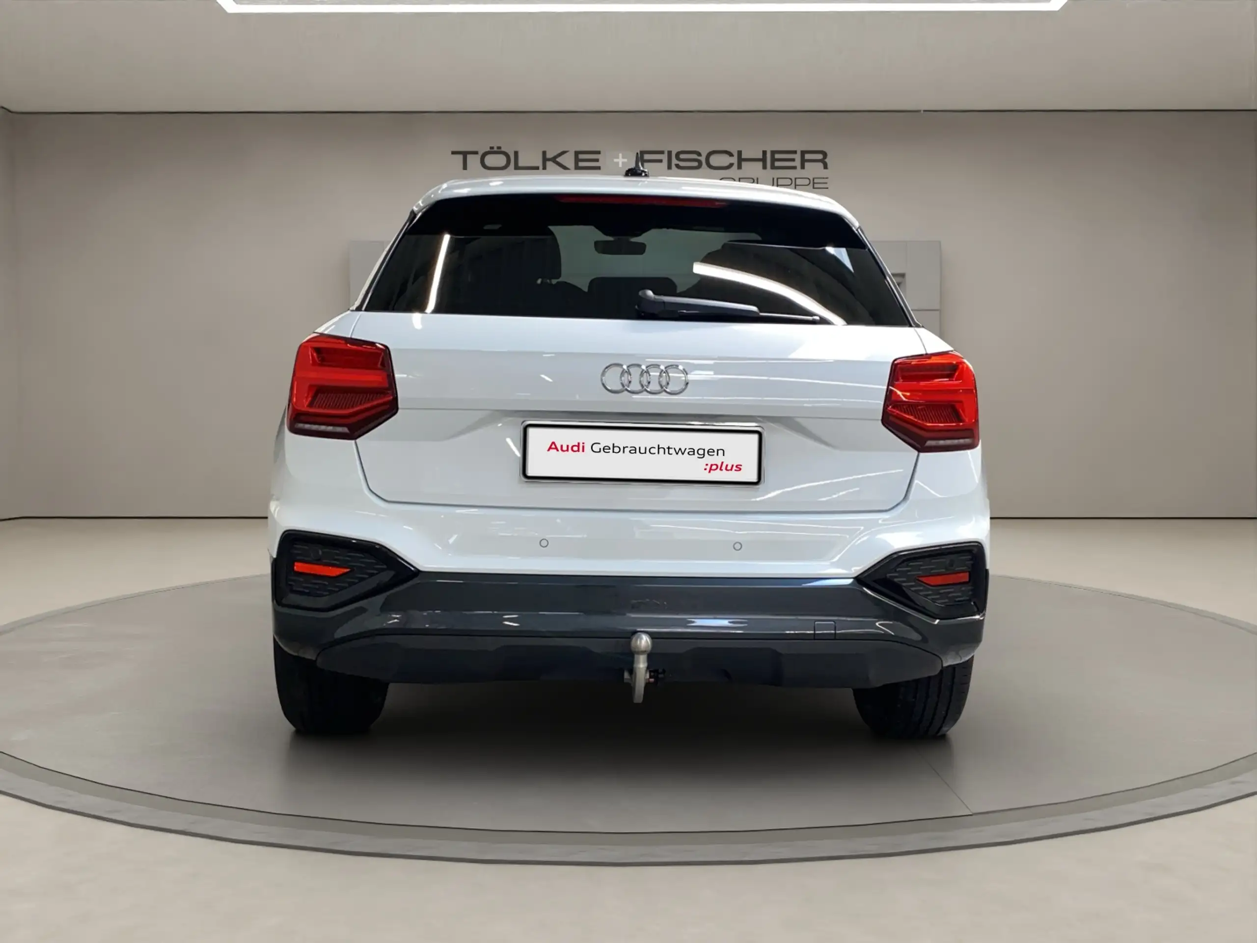 Audi - Q2