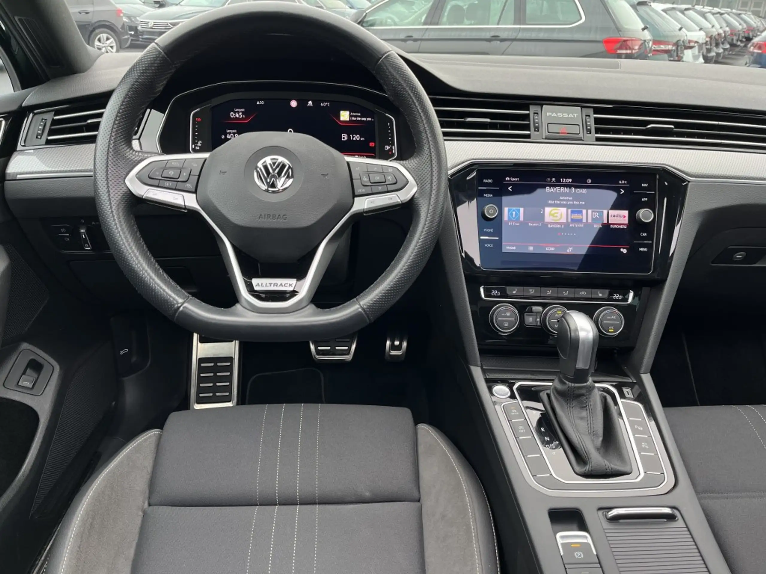 Volkswagen - Passat Alltrack