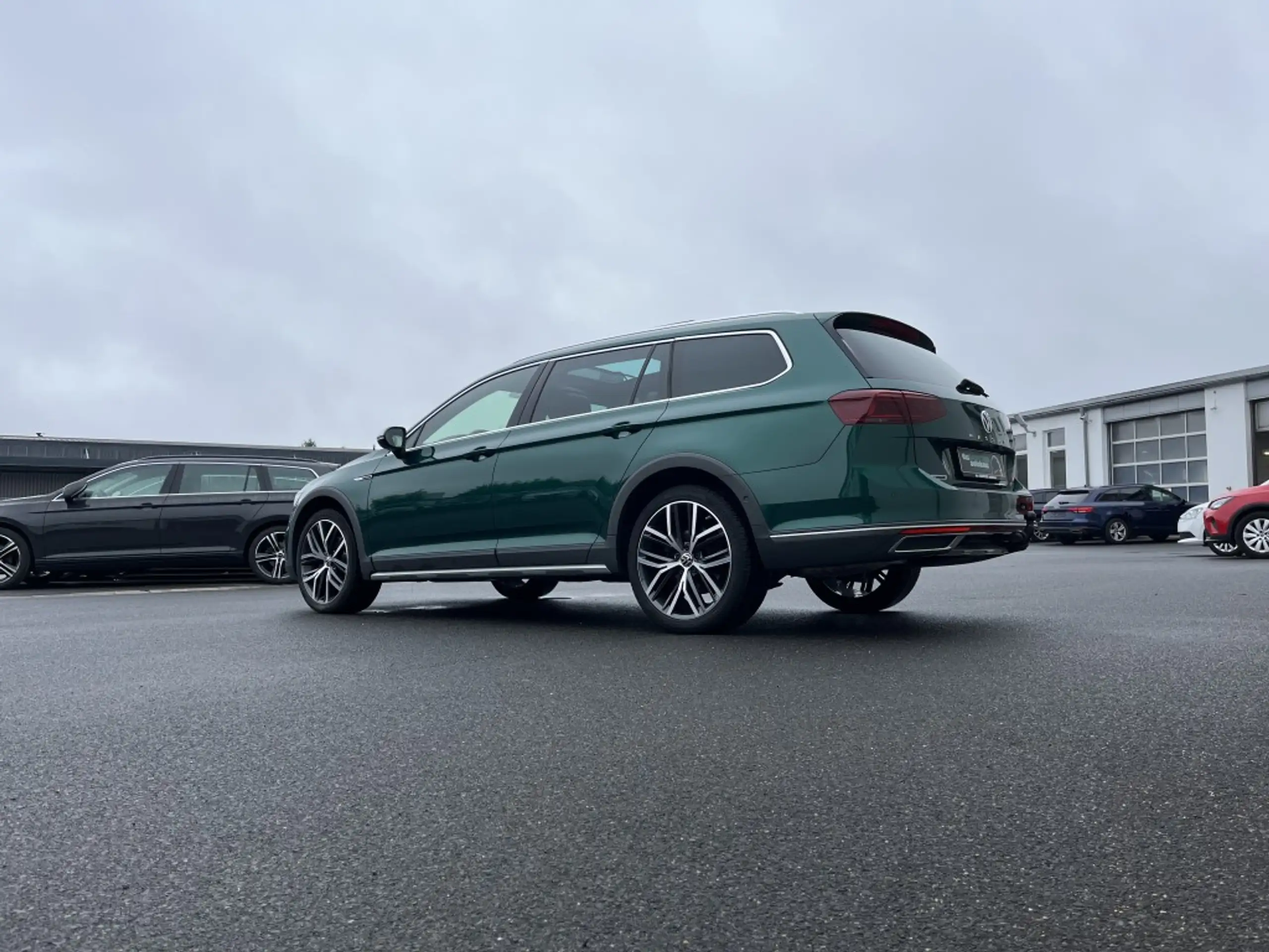 Volkswagen - Passat Alltrack