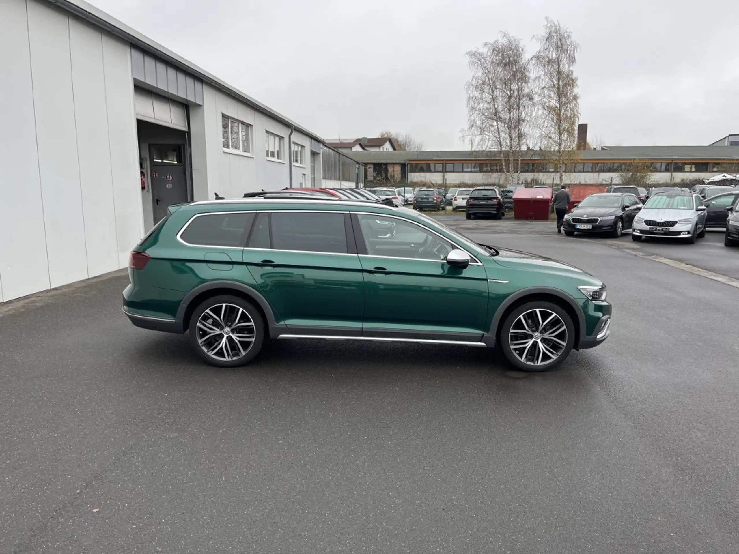 Volkswagen - Passat Alltrack