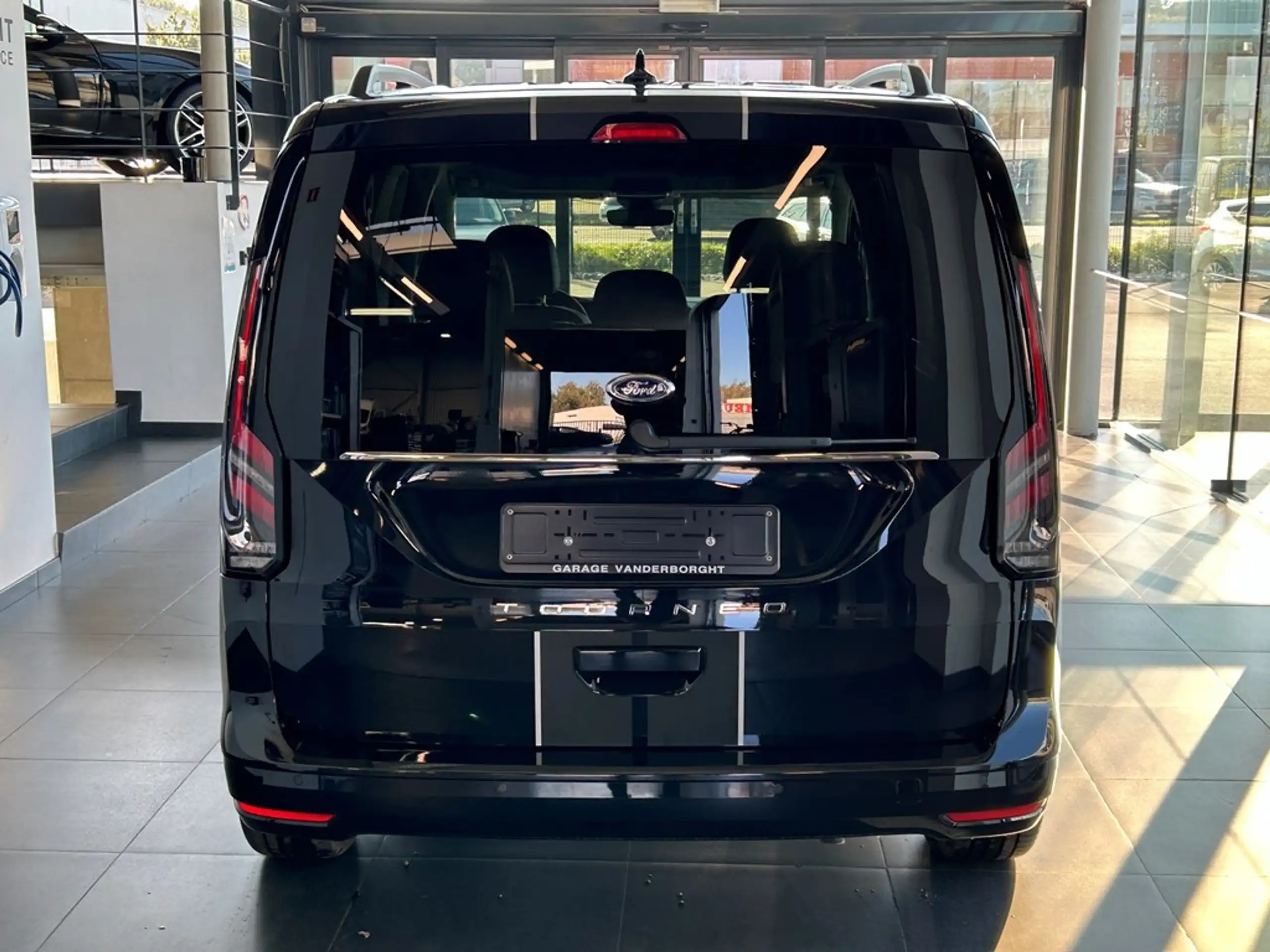 Ford - Tourneo Connect