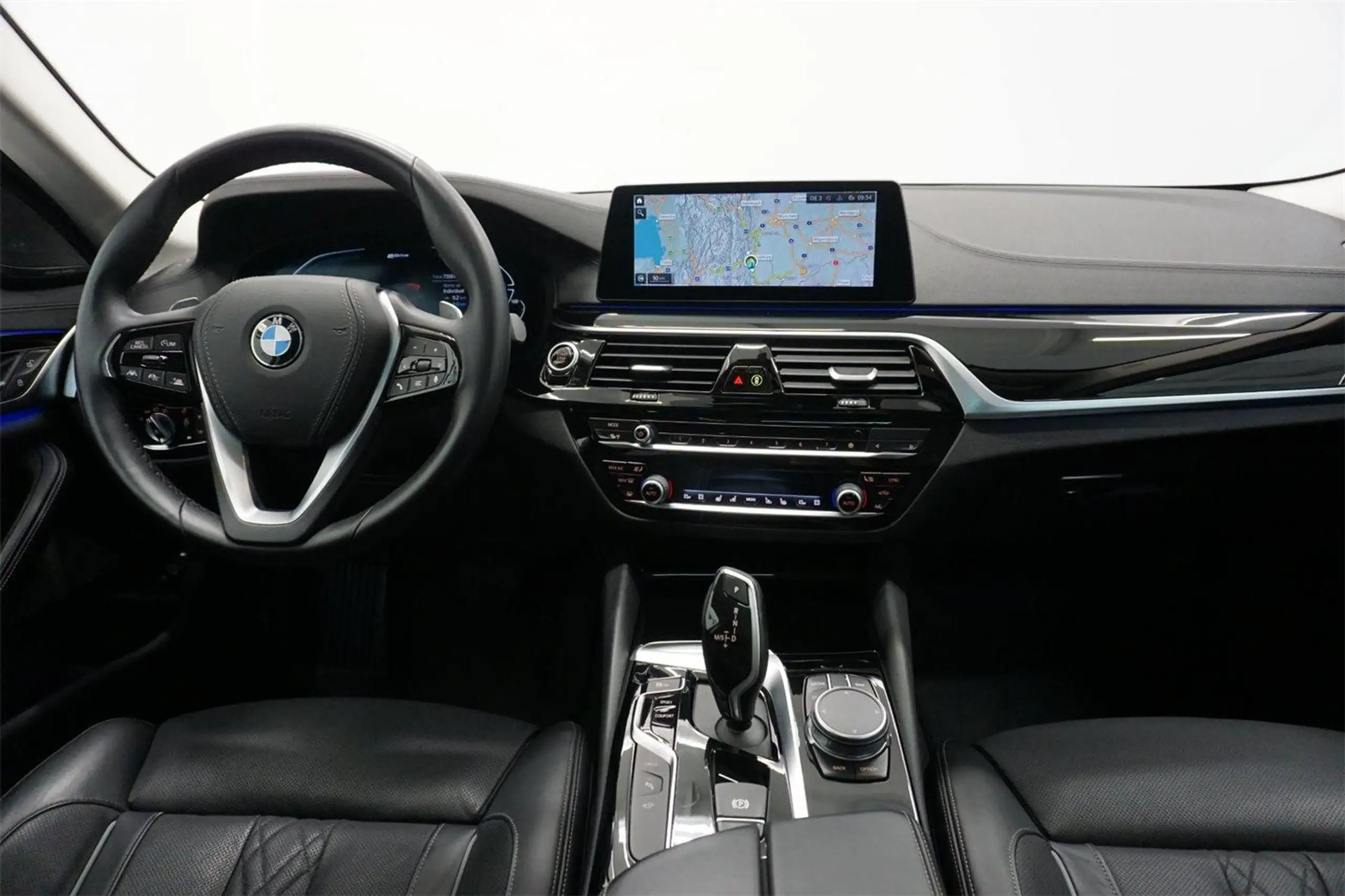 BMW - 530