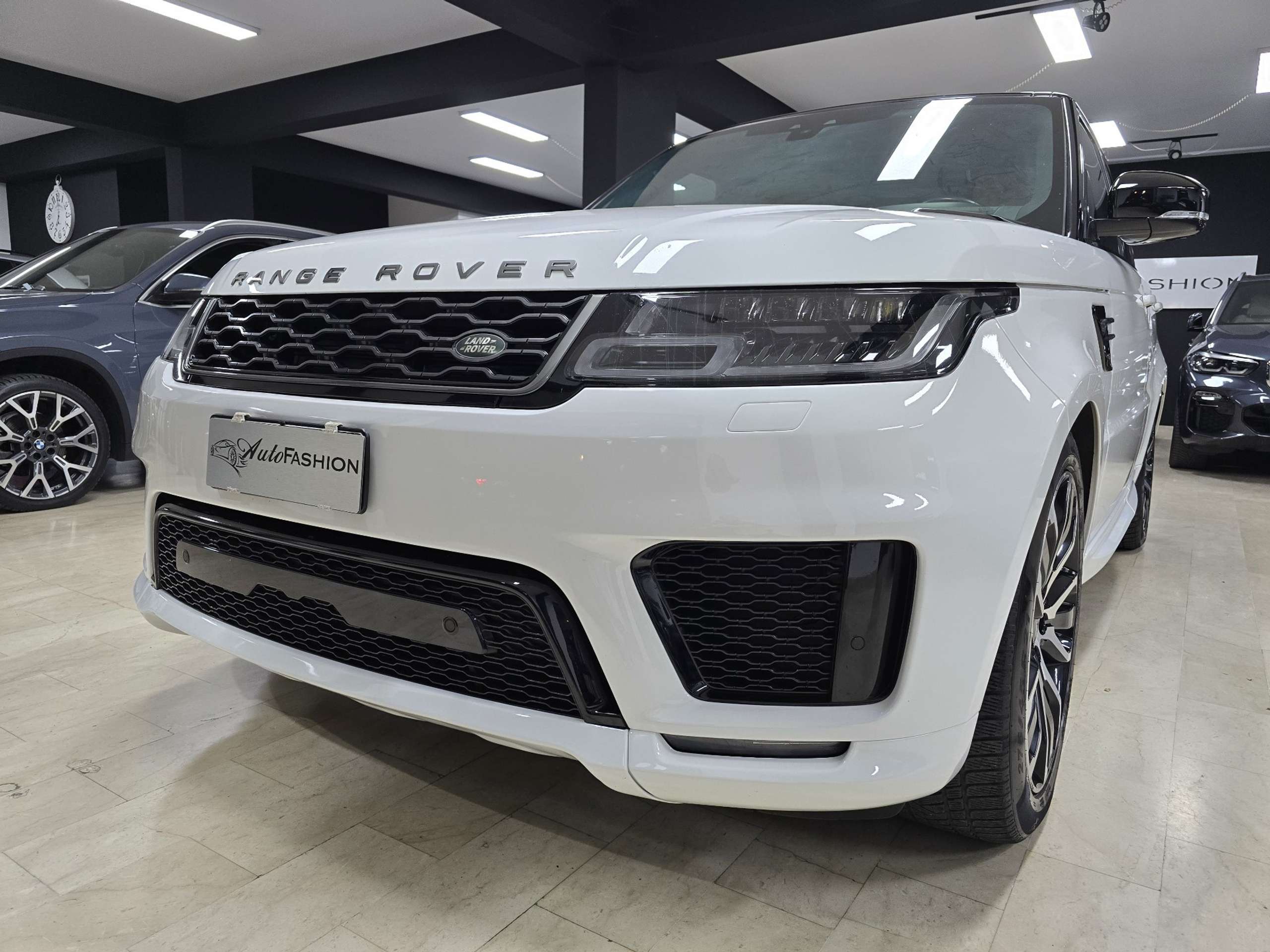 Land Rover - Range Rover Sport