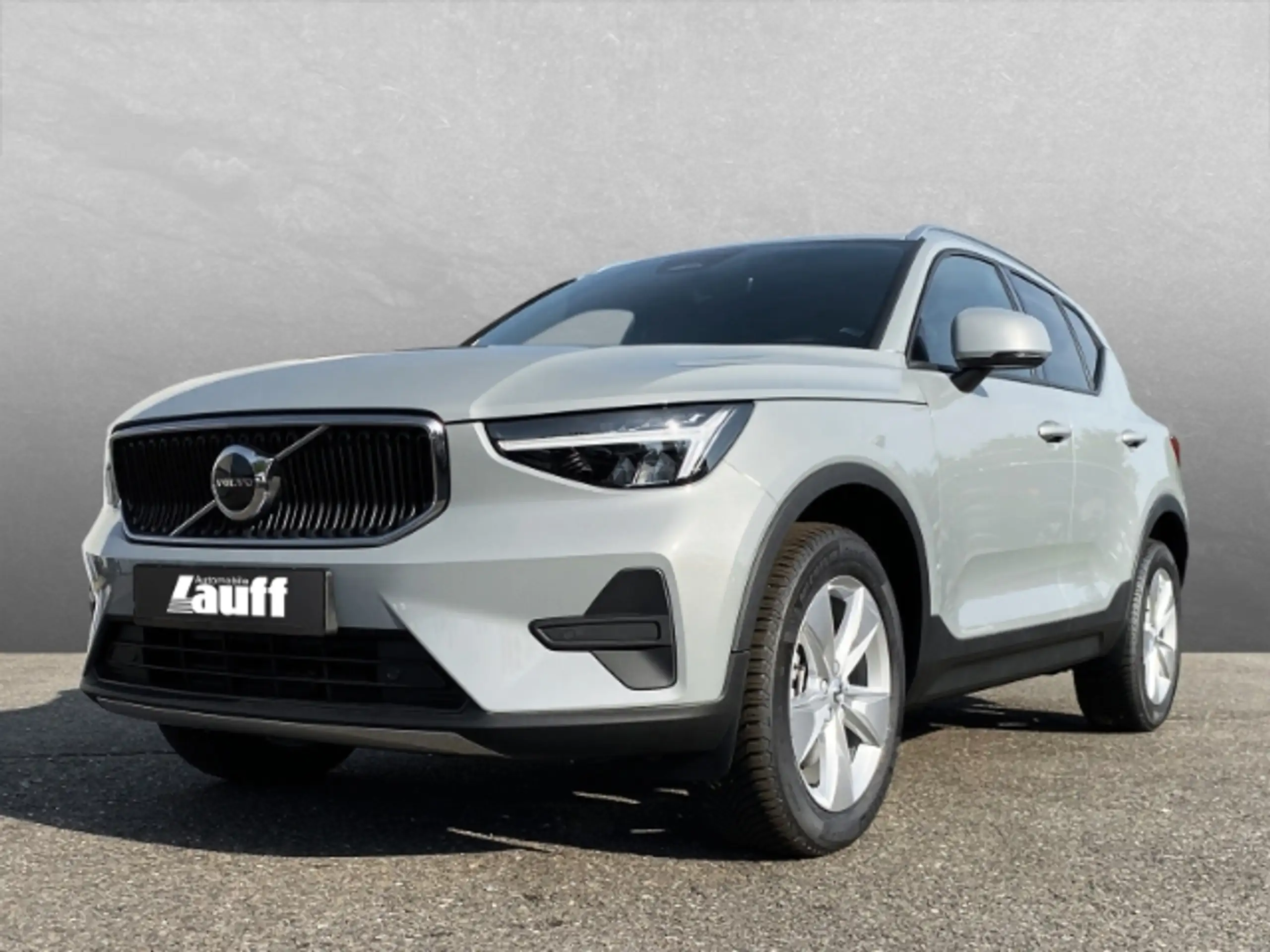 Volvo - XC40