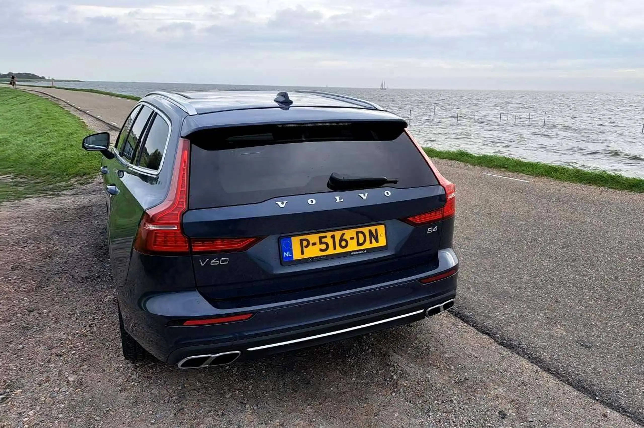 Volvo - V60