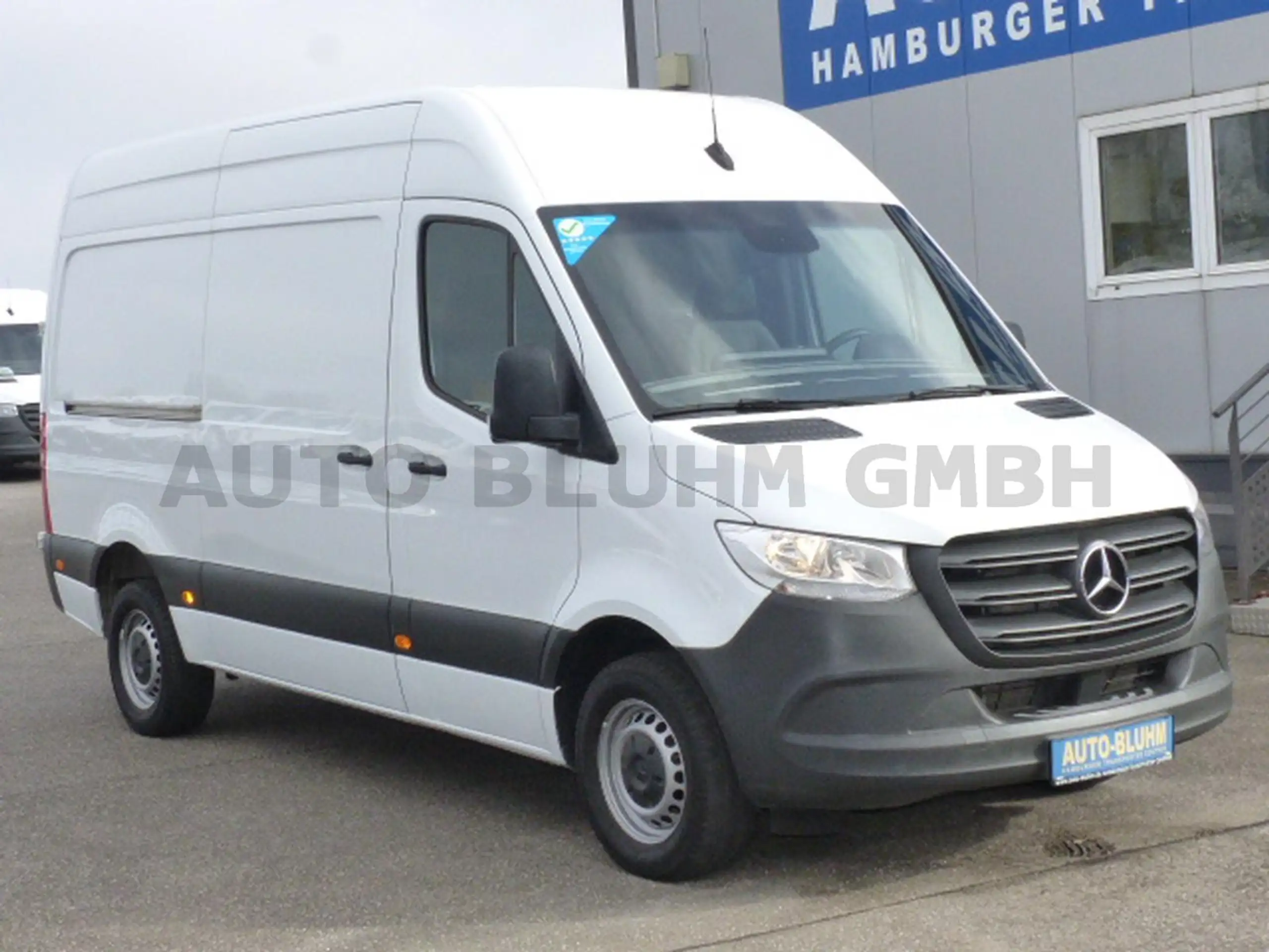 Mercedes-Benz - Sprinter