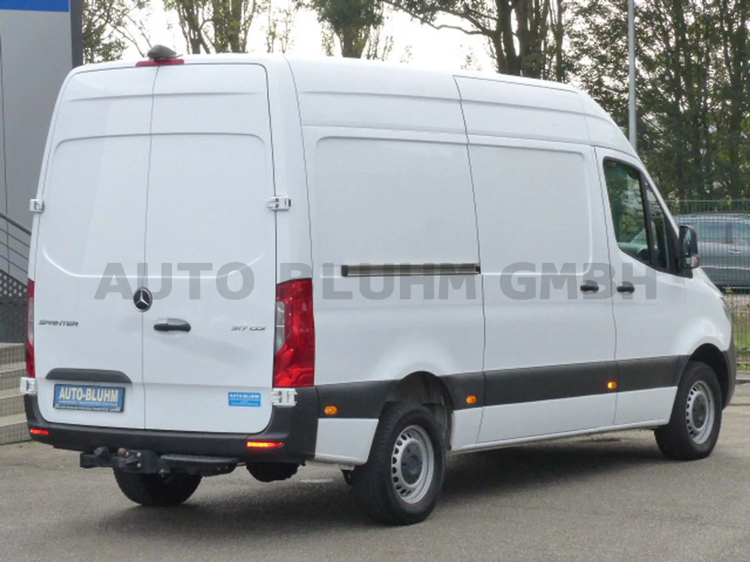 Mercedes-Benz - Sprinter