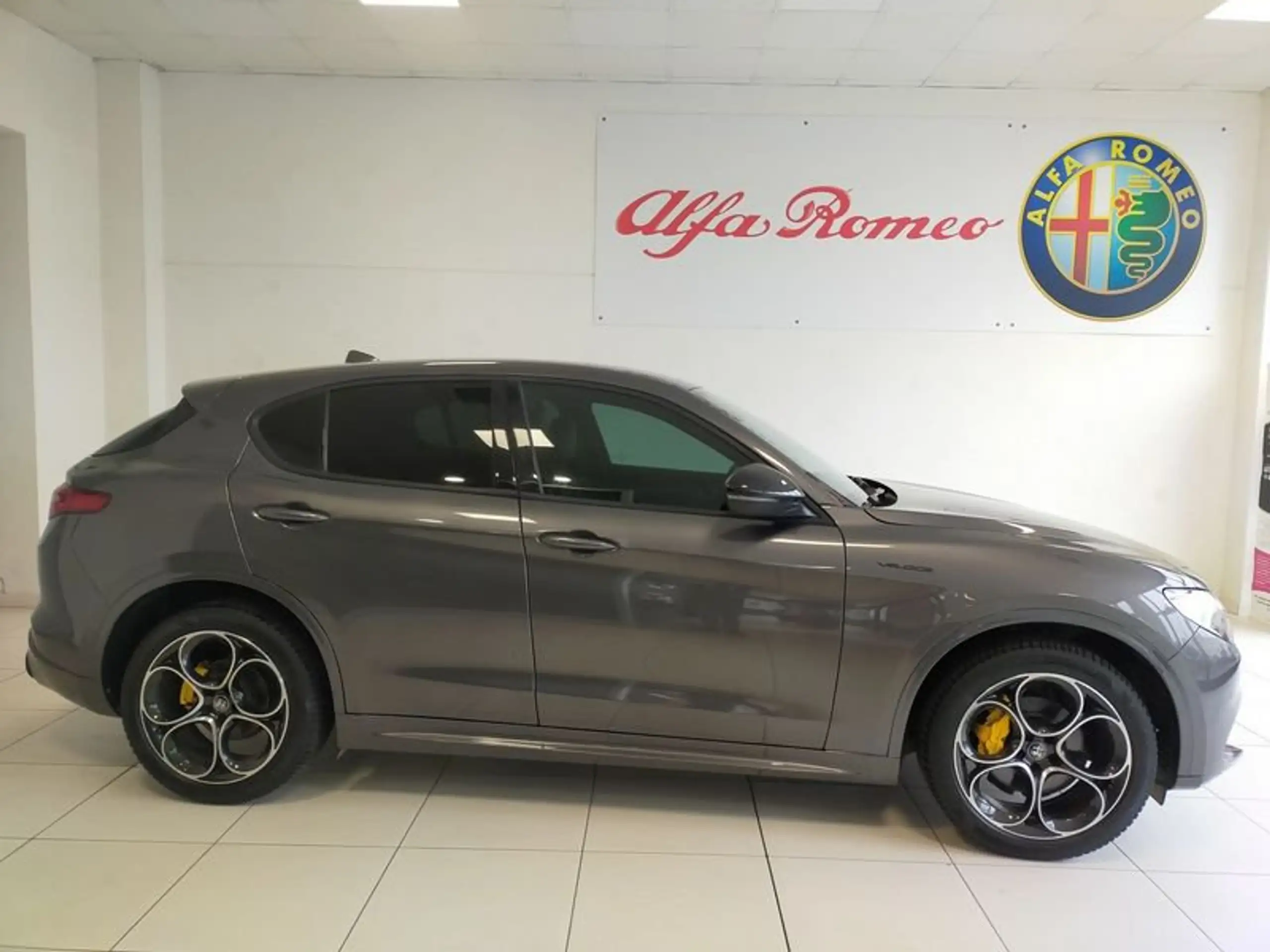 Alfa Romeo - Stelvio