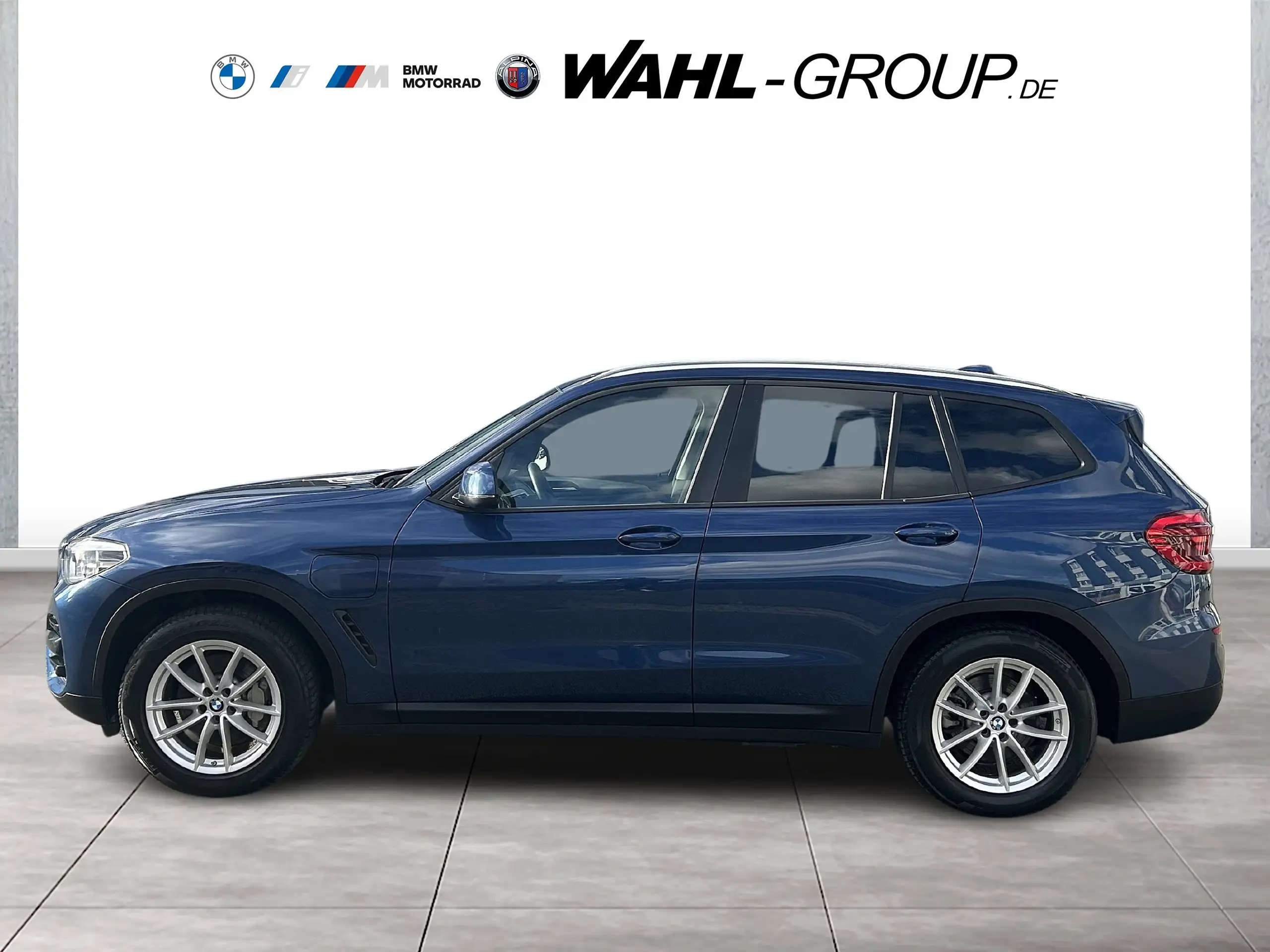 BMW - X3