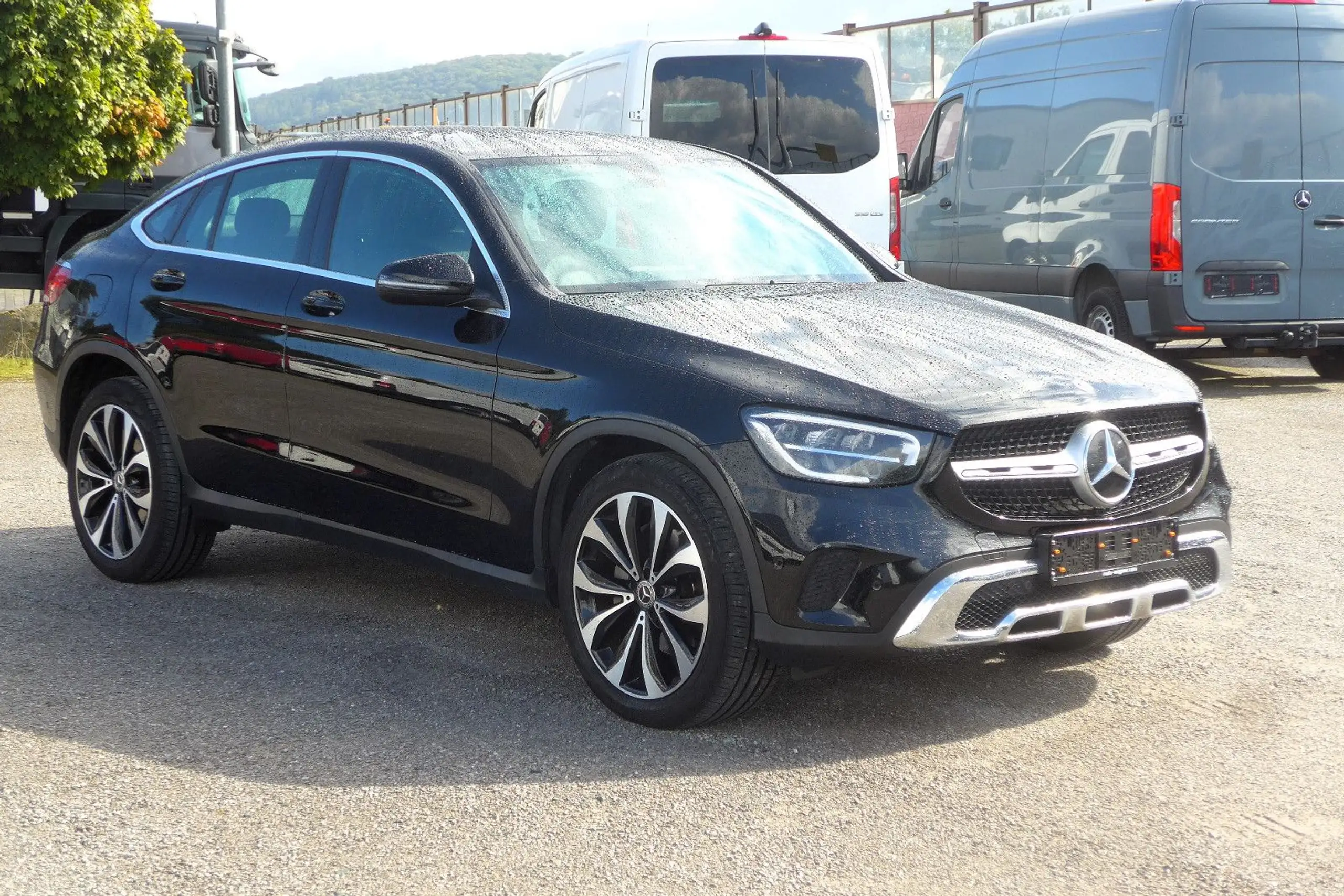 Mercedes-Benz - GLC 220