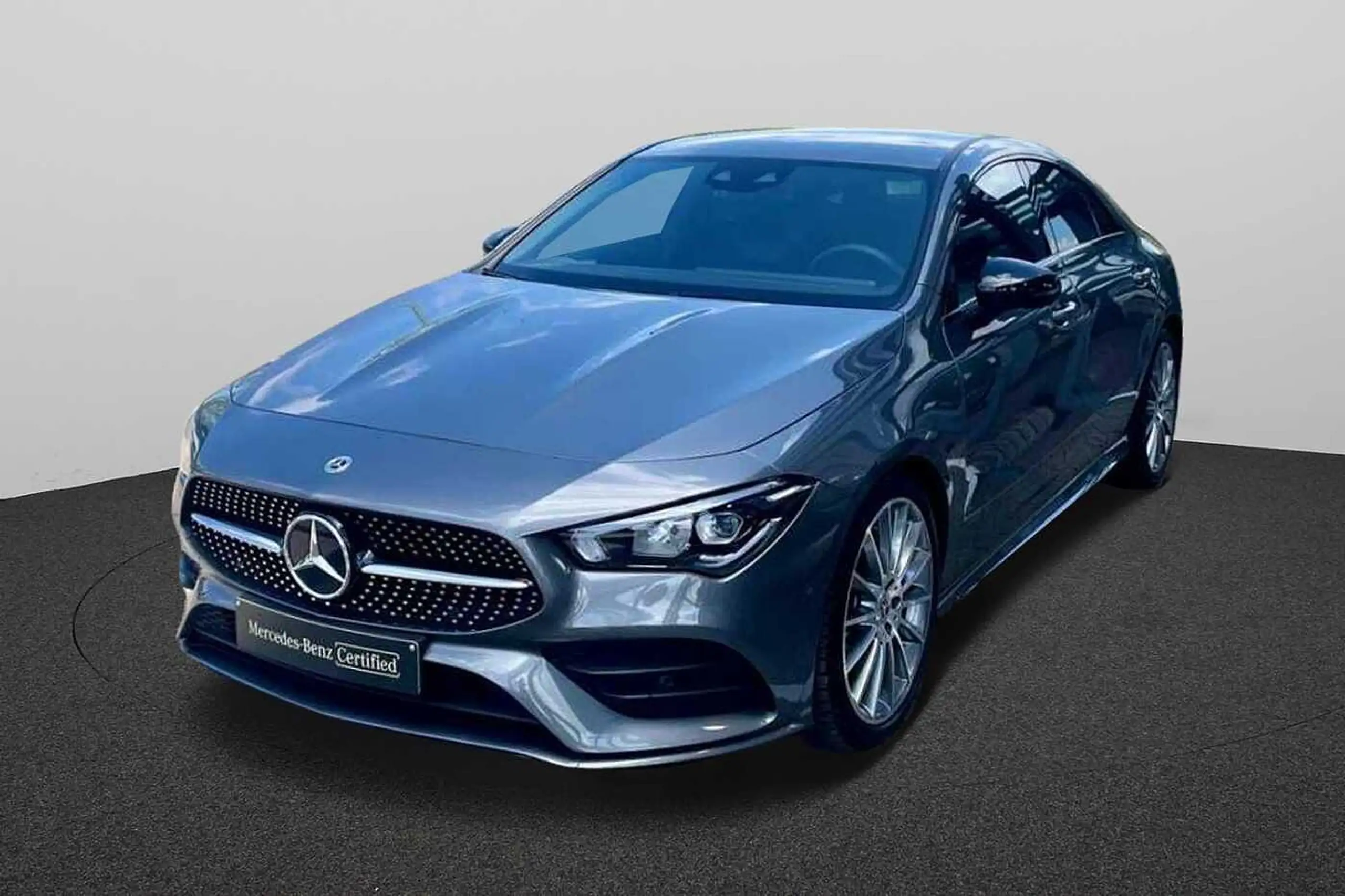 Mercedes-Benz CLA 180 2023