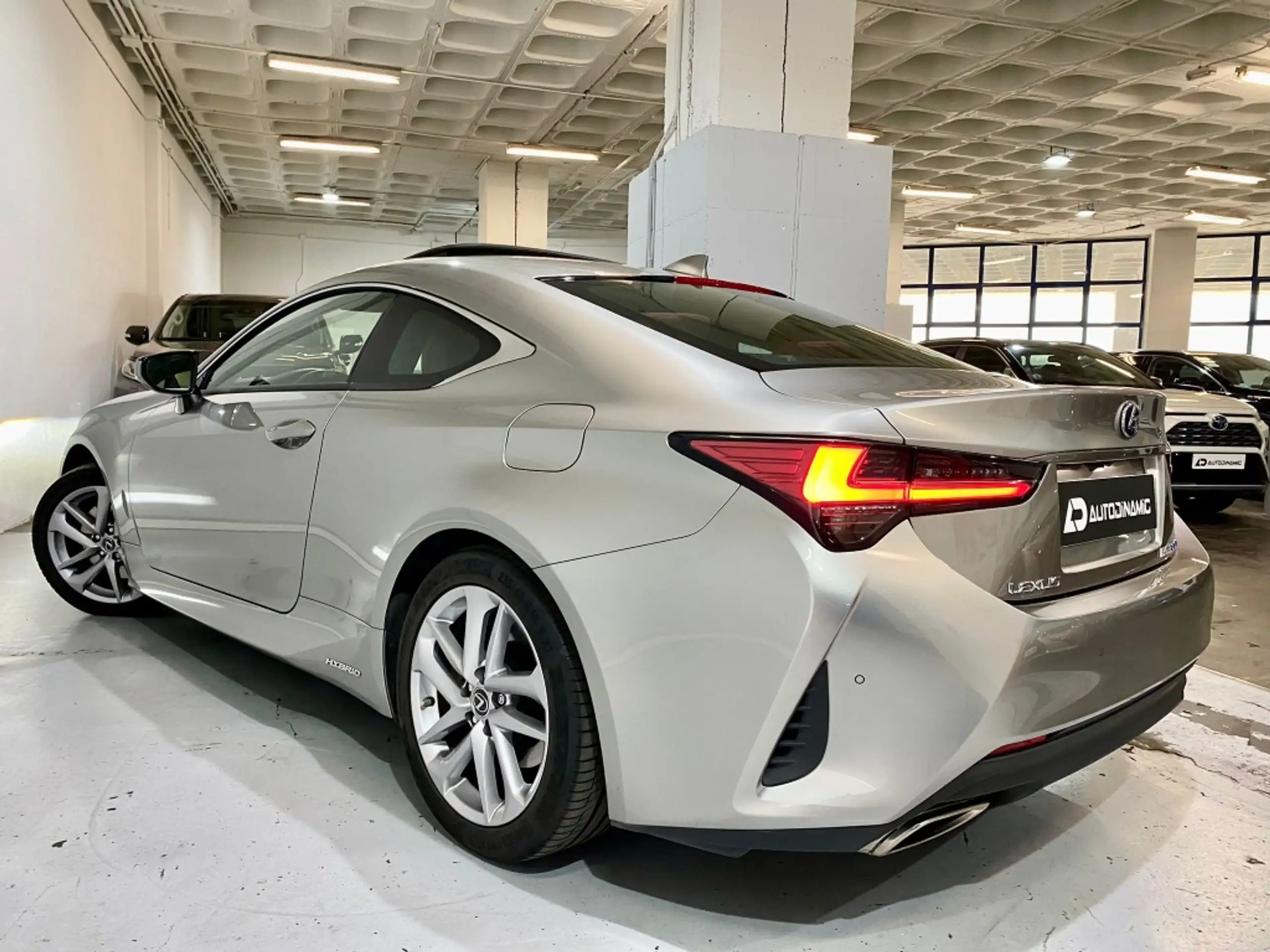 Lexus - RC 300h