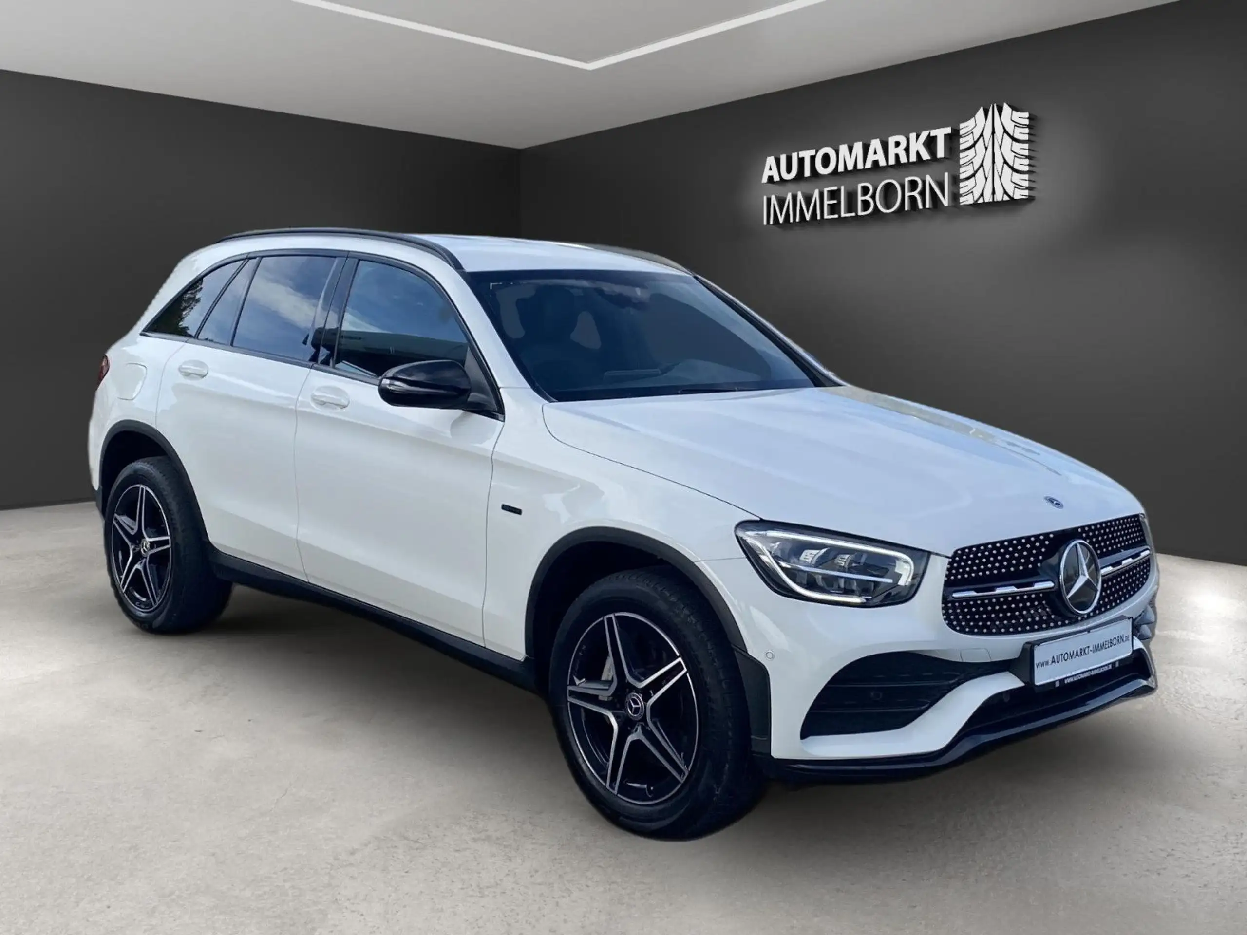 Mercedes-Benz GLC 300 2020